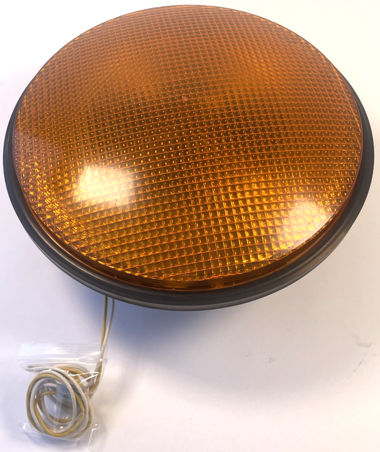 DIALIGHT 433-3230-001 XL 120VAC 60Hz 19W Yellow Color 12" Traffic Light TESTED