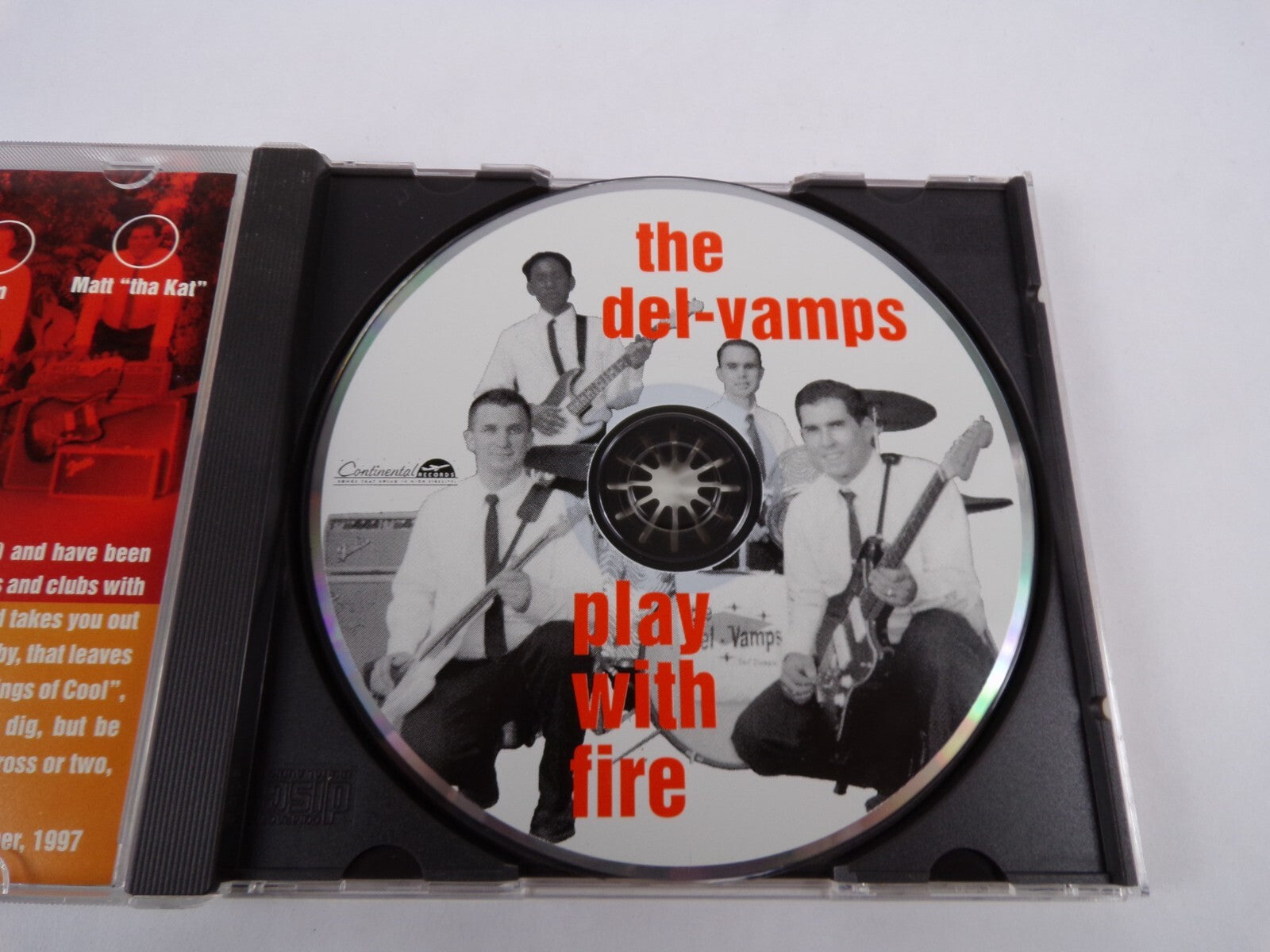 The Del-Vamps Play With Fire Yacky Doo Rik - A - Tik PeG Leg Foot Patter CD#60