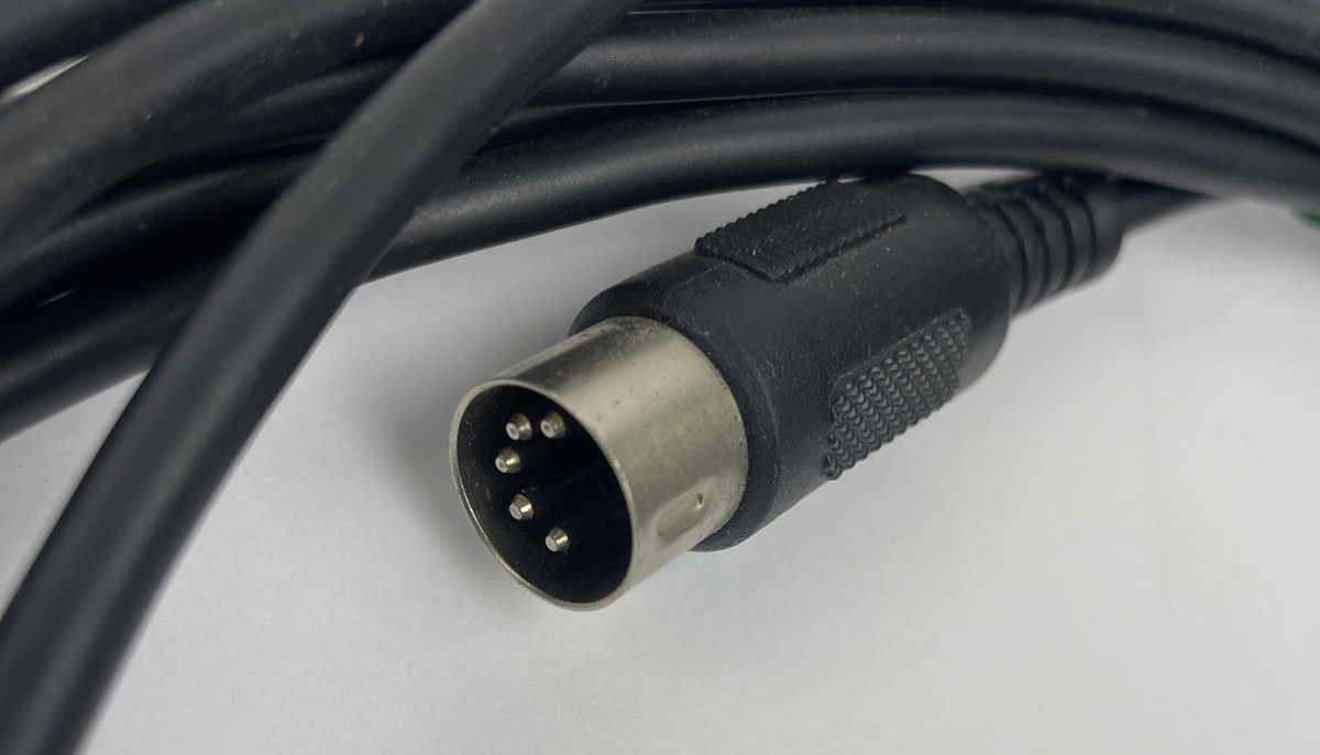 Hosa MID-515 15FT Pro MIDI Serviceable 5-Pin DIN to Same Cable Black 13' Long