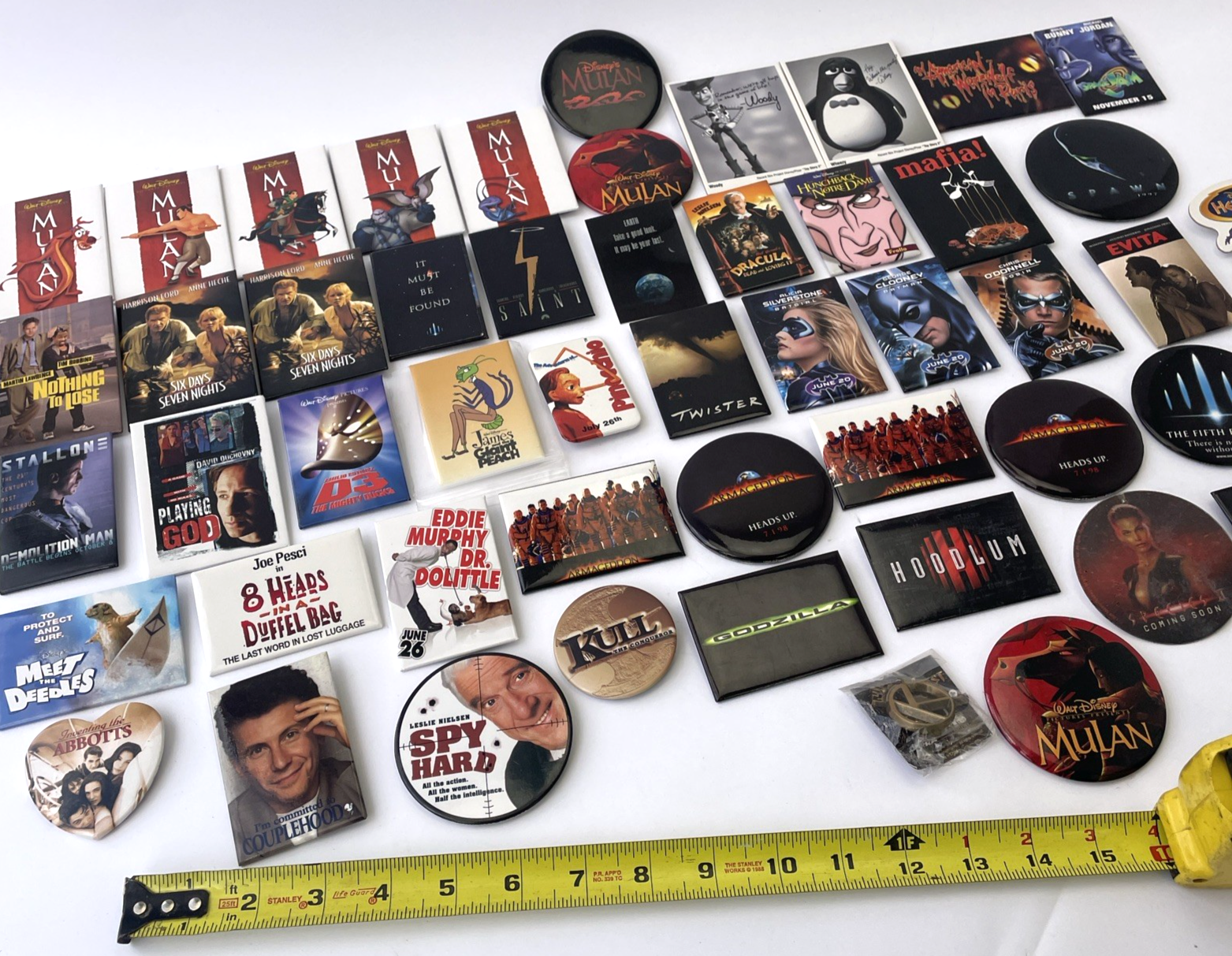 VINTAGE MOVIE PROMO BUTTON LOT of 52 PROMOTIONAL PIN BACK TV FILM Hollywood Swag