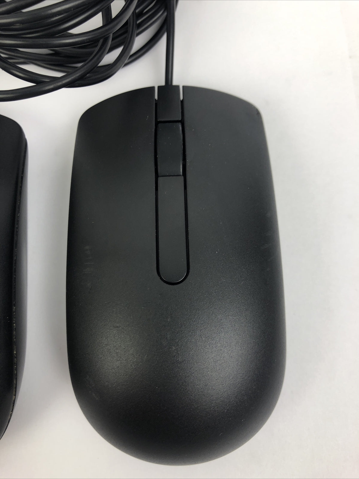 (Lot of 2) 2 x  Dell MS116 USB Wired Optical Scroll Wheel Black Mouse VGC LOOK