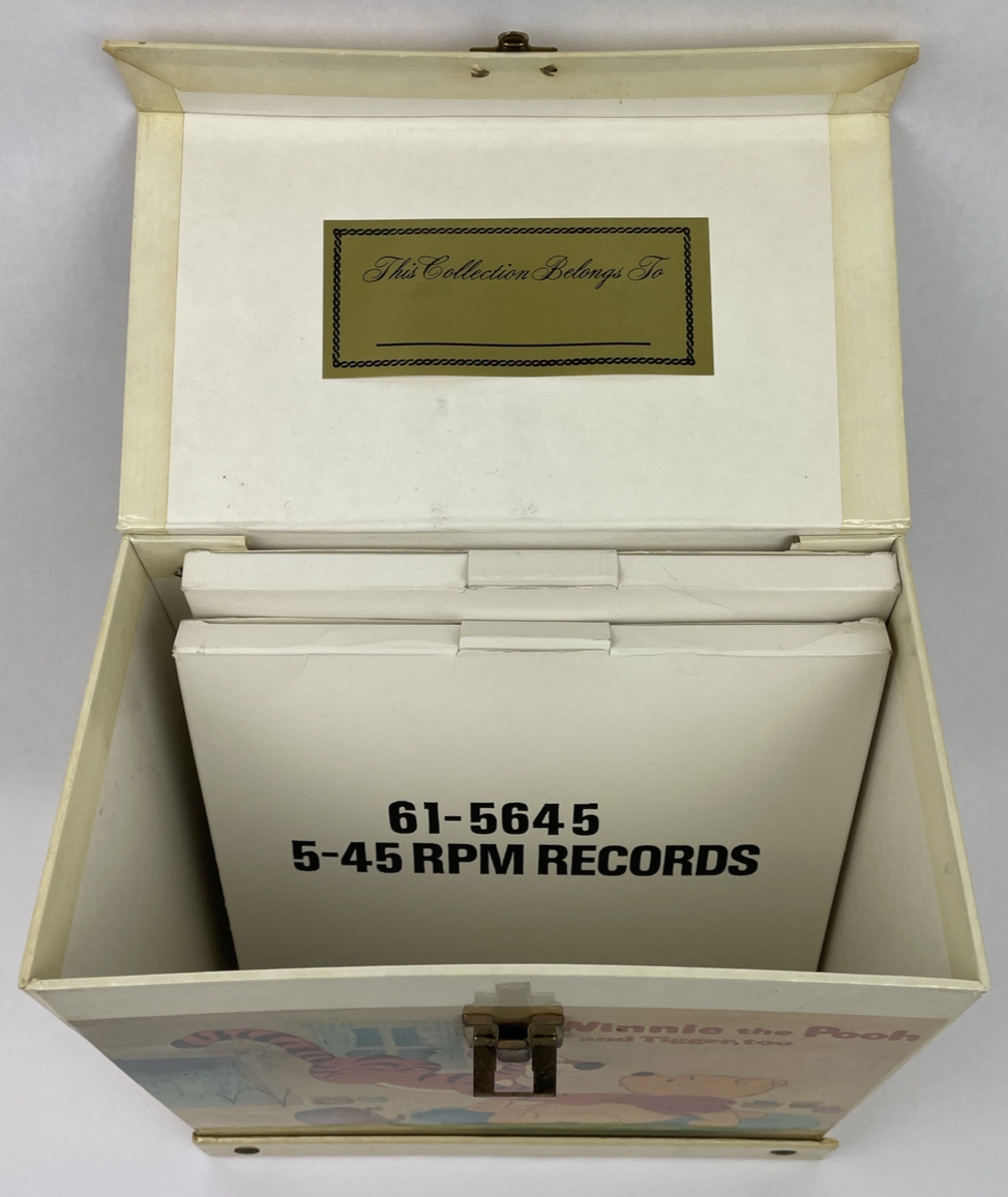 1970's “ Winnie the Pooh and Tigger Too ” 45 RPM Record Carrying Case 10 Records