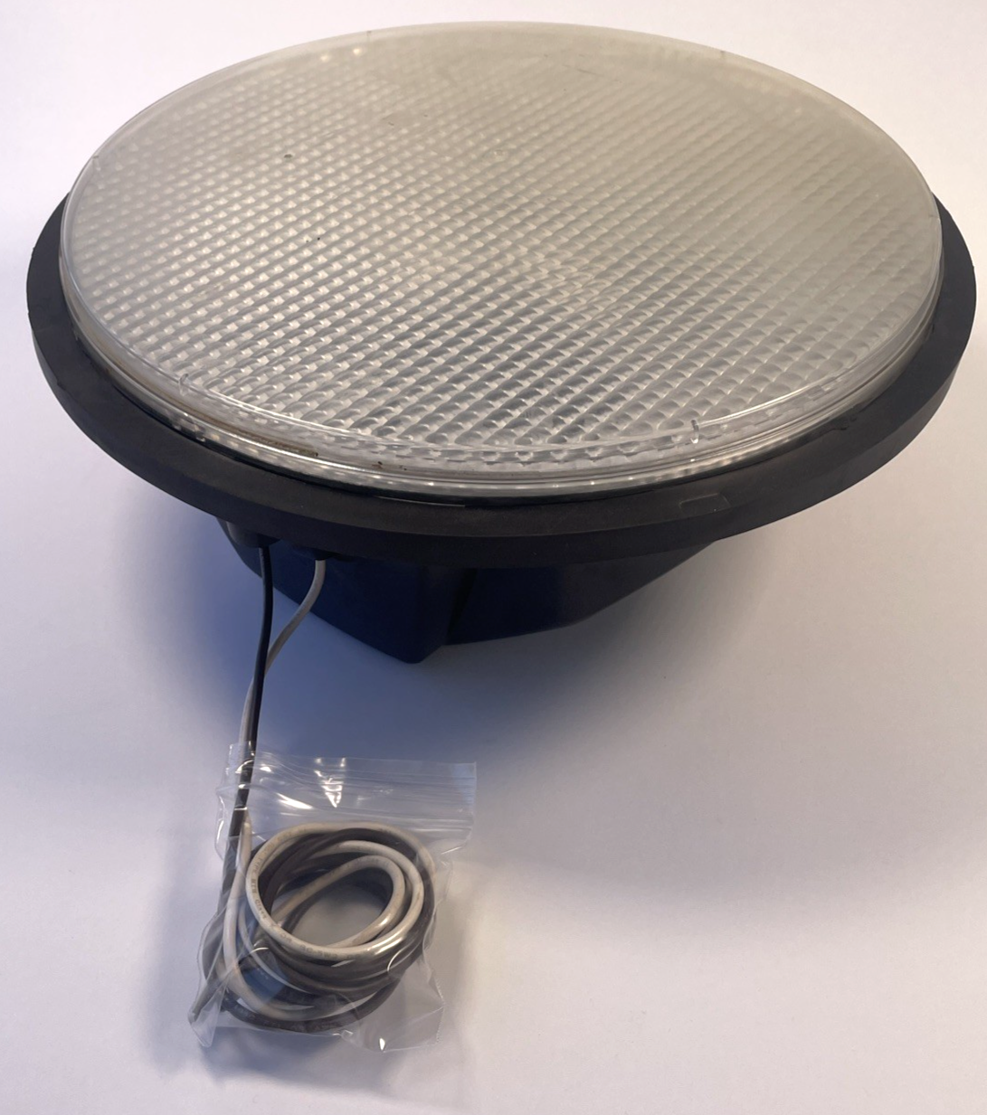 12" GE General Electric Green LED Traffic Signal Lamp Assembly Model DR6-GCFB-17