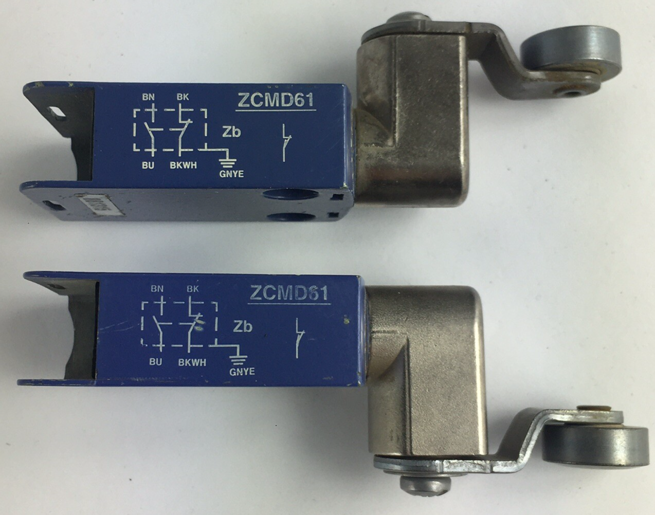 Telemecanique OsiSwitch Limit Switch Body ZCMD61 with Head ZCY16 - set of 2