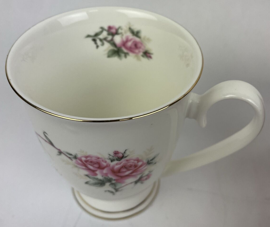 Koco Trading Co. BC Mugs White w Gold Accents Pink Roses 4 Piece Set w Spoons