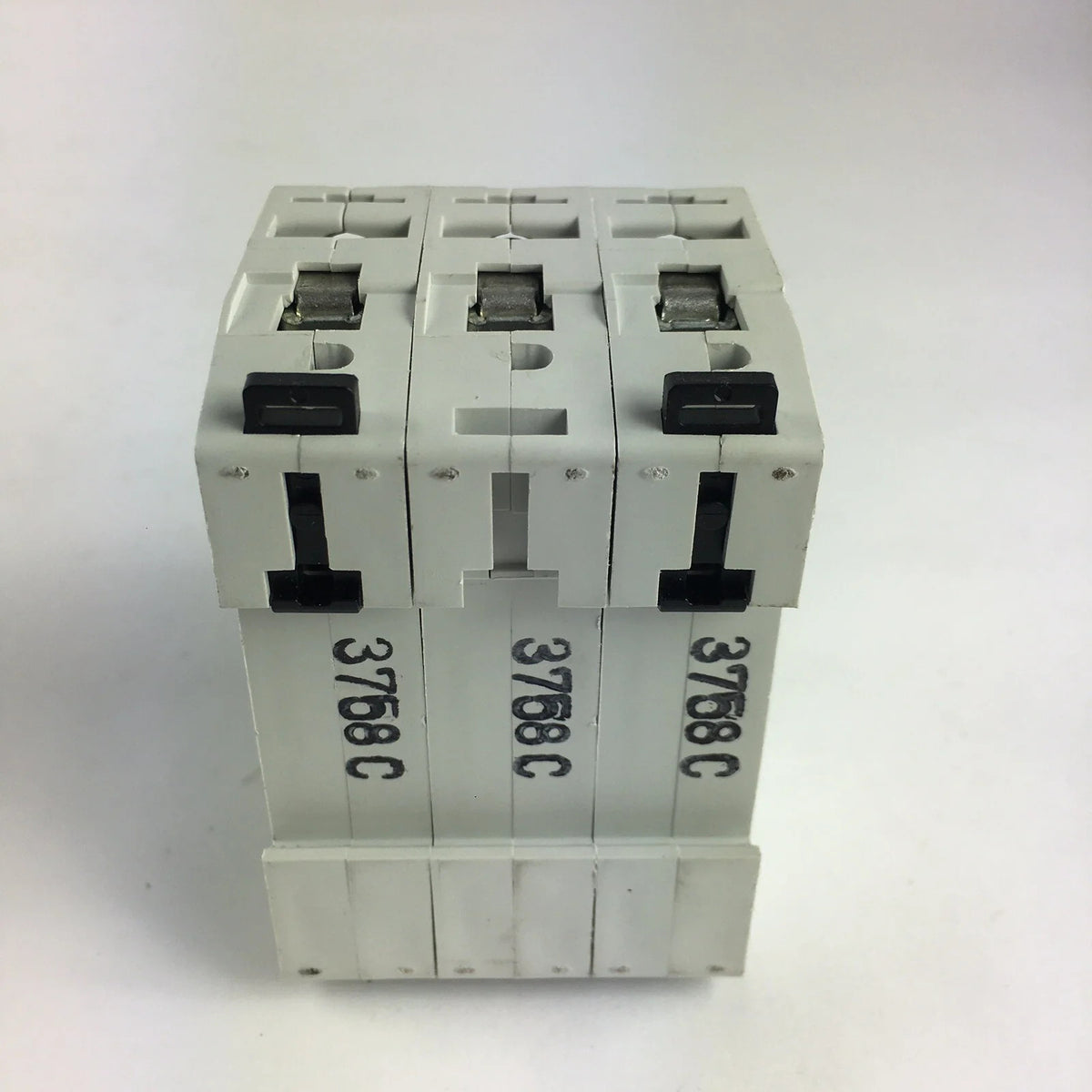 ALLEN BRADLEY 1492-SP3C080 SER. C CURUIT BREAKER