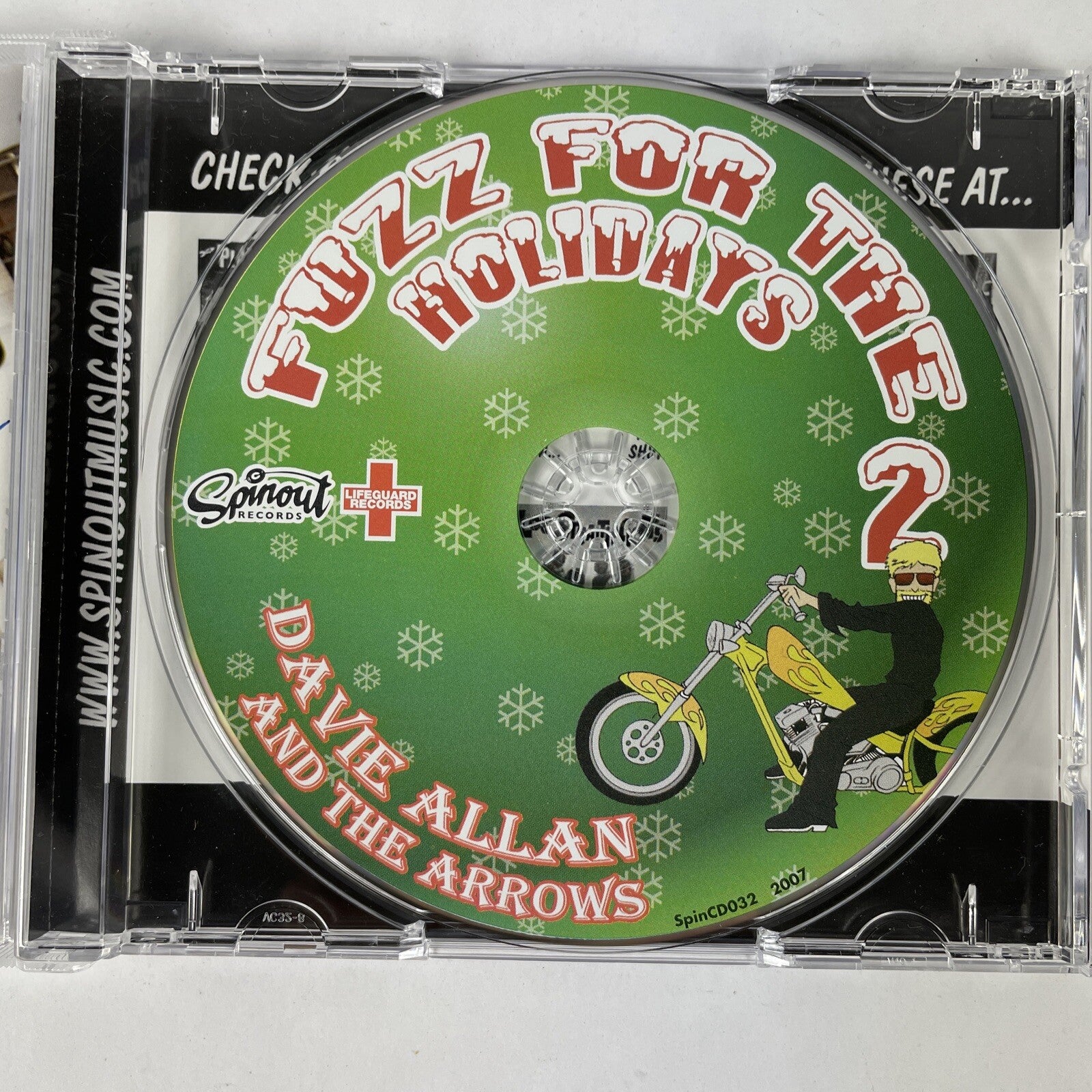 Davie Allan & The Arrows  - "Fuzz for the Holidays 2" CD Signed (2007)   #23