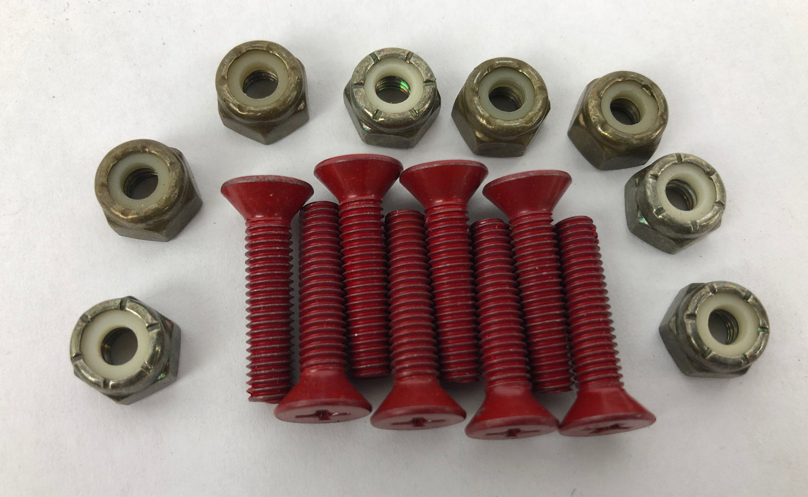 CARGO 7/8-inch red Phillips head skateboard hardware set with bolts, lock nuts, and free shipping.