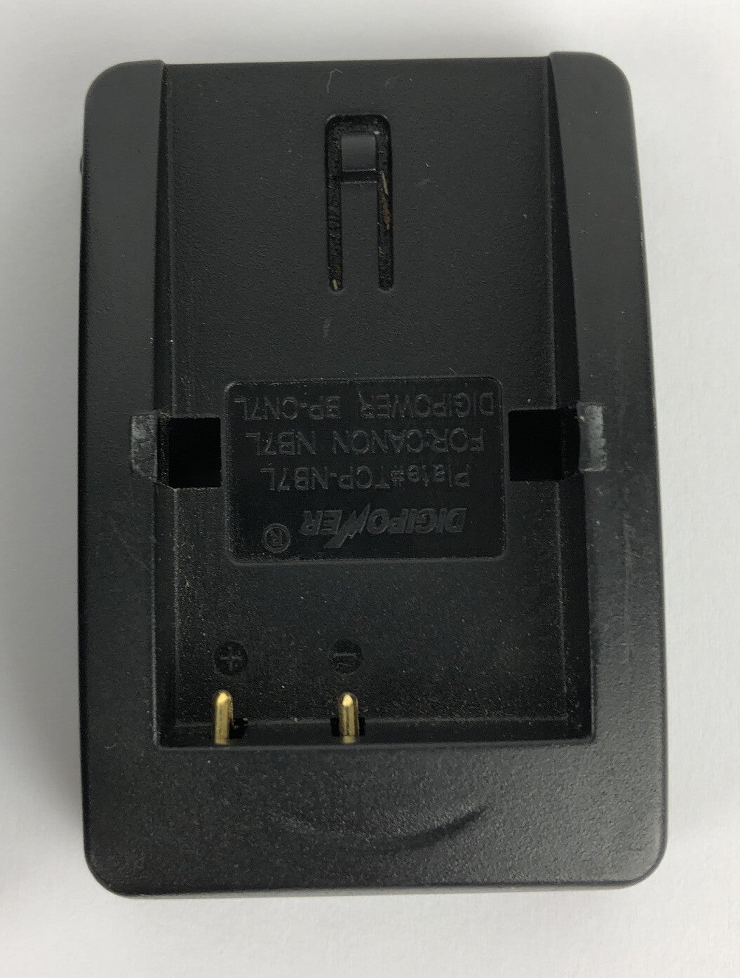 Digipower TC-500 DSLR-500 Travel Battery Charger for Canon 100-240V ~ 0.2A 50-60