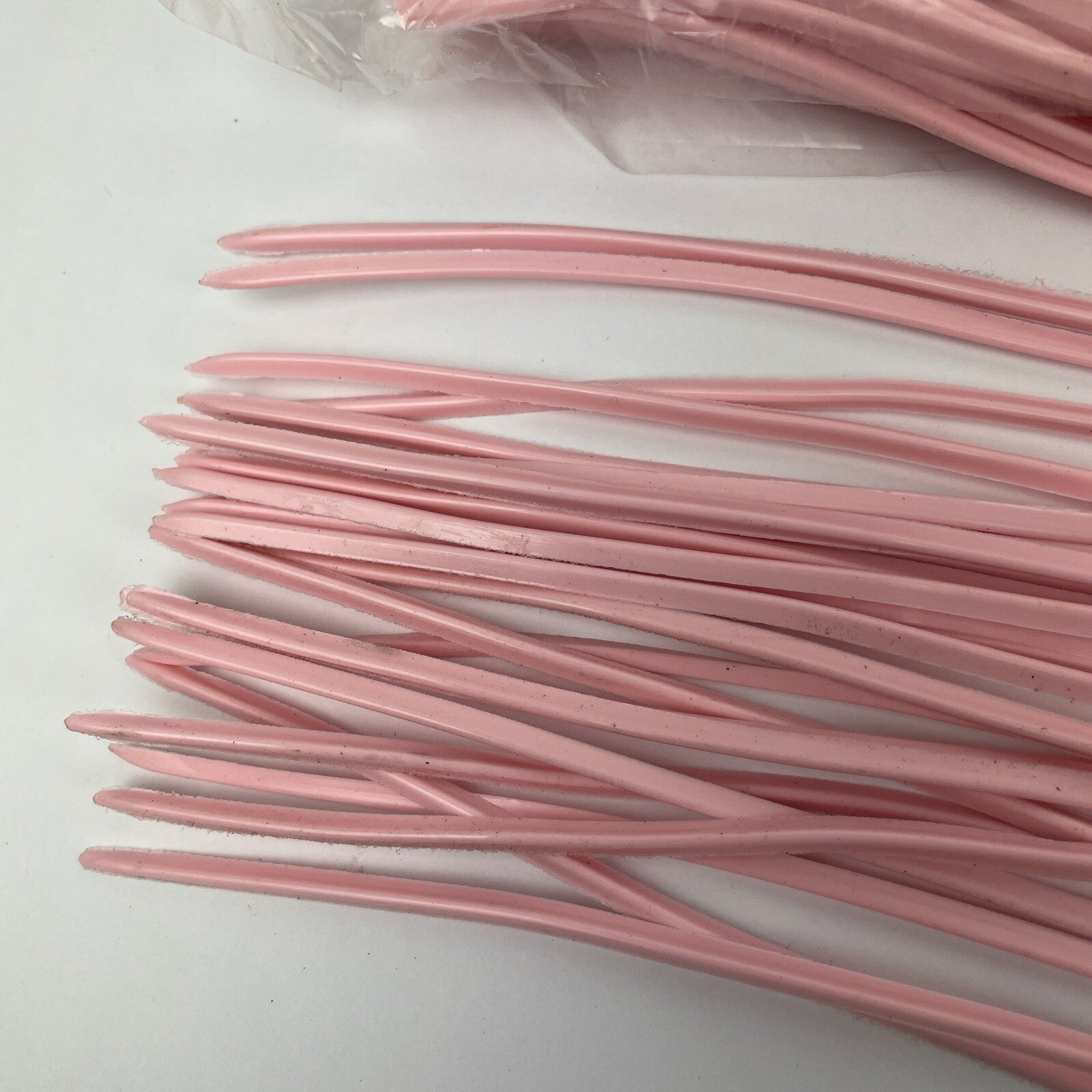 Newell MFG 10-pack pink offshore trolling fishing skirts for tuna marlin wahoo