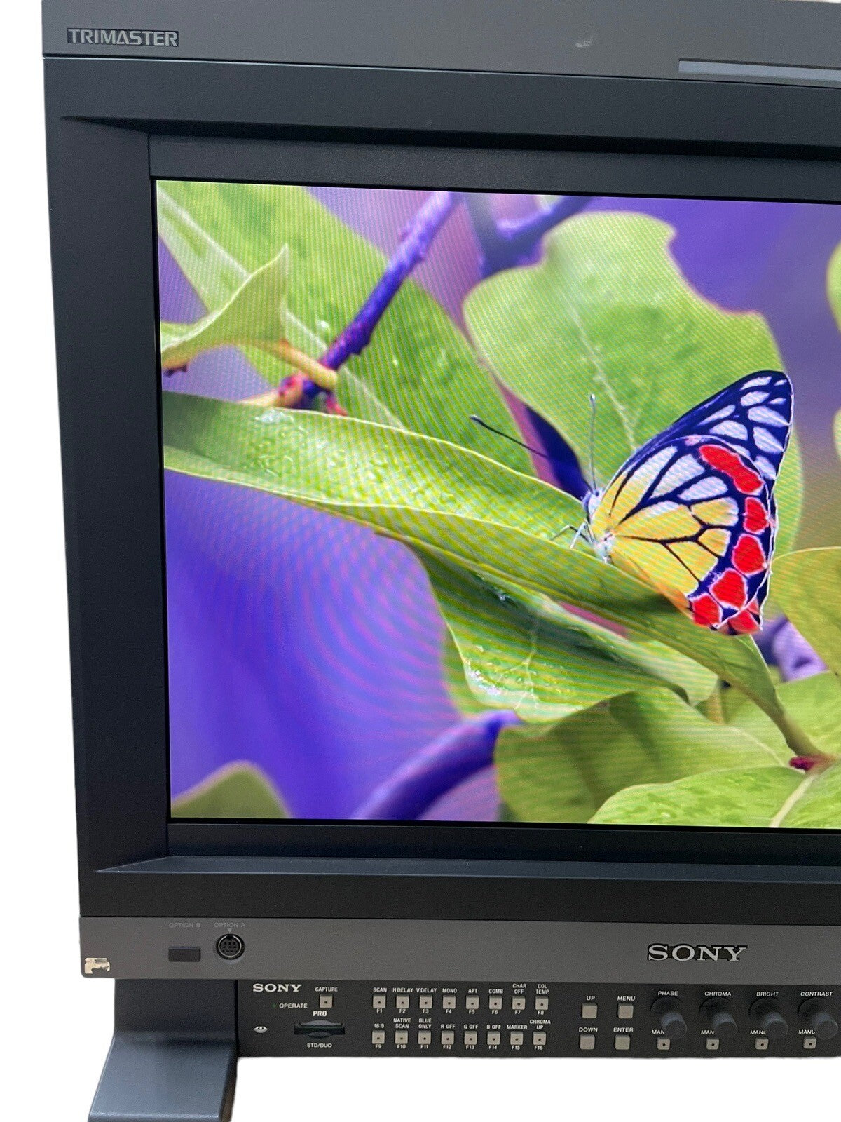 Sony PVM-L2300 23" LCD Broadcast Video Monitor with BKM-16R Monitor Control Unit