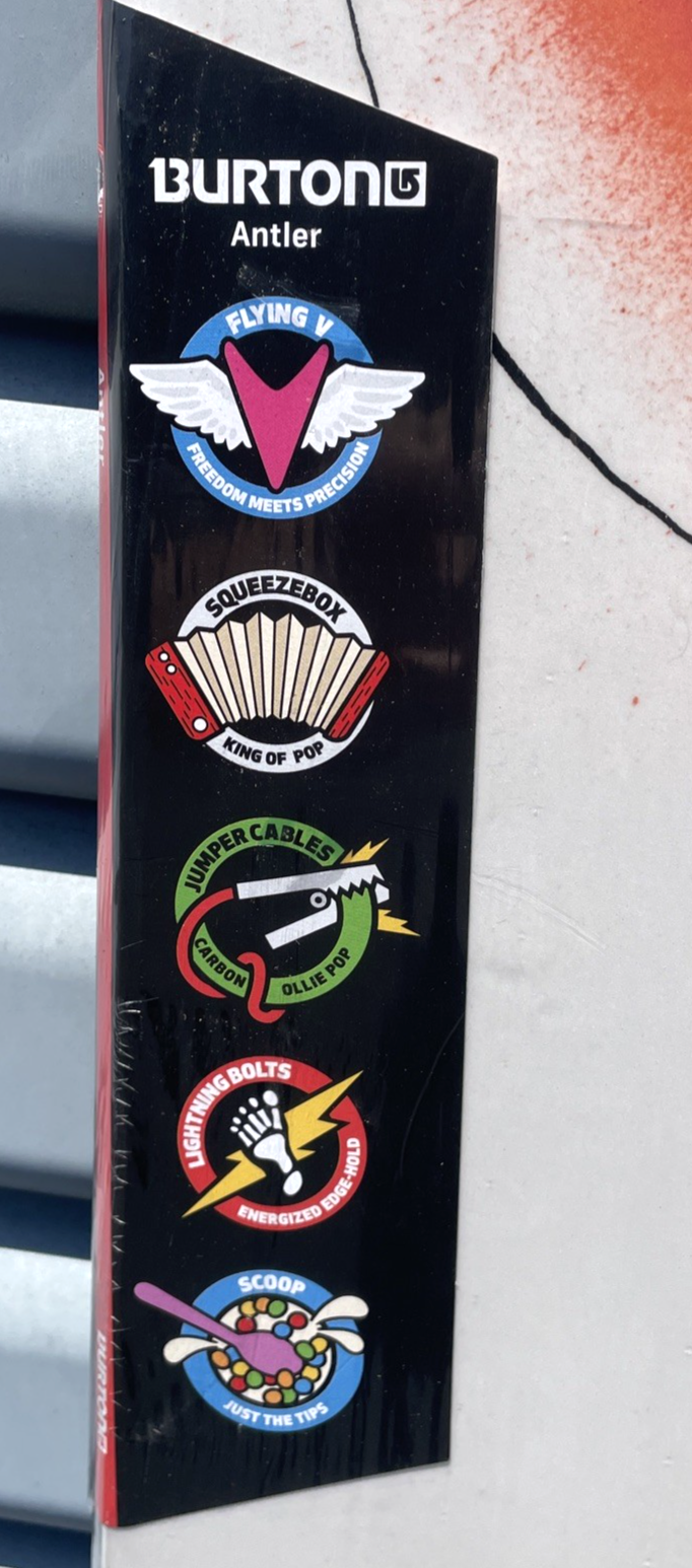 Burton BRTN Antler Flying V Snowboard 155cm Happy Skull  2015 / 2016 New Sealed