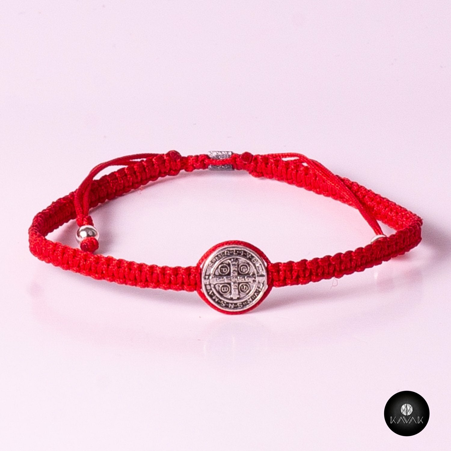 Kavak Handmade Men's bracelet Red blood Braided Saint Benedict Pendant