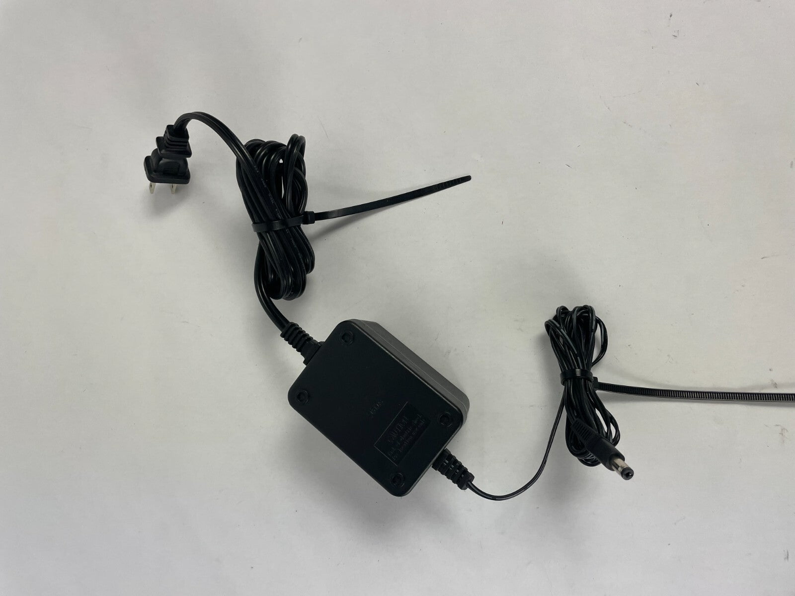 Genuine OEM AD-121ANDT Adapter Output 12 V 1 A Power Supply Adapter A60
