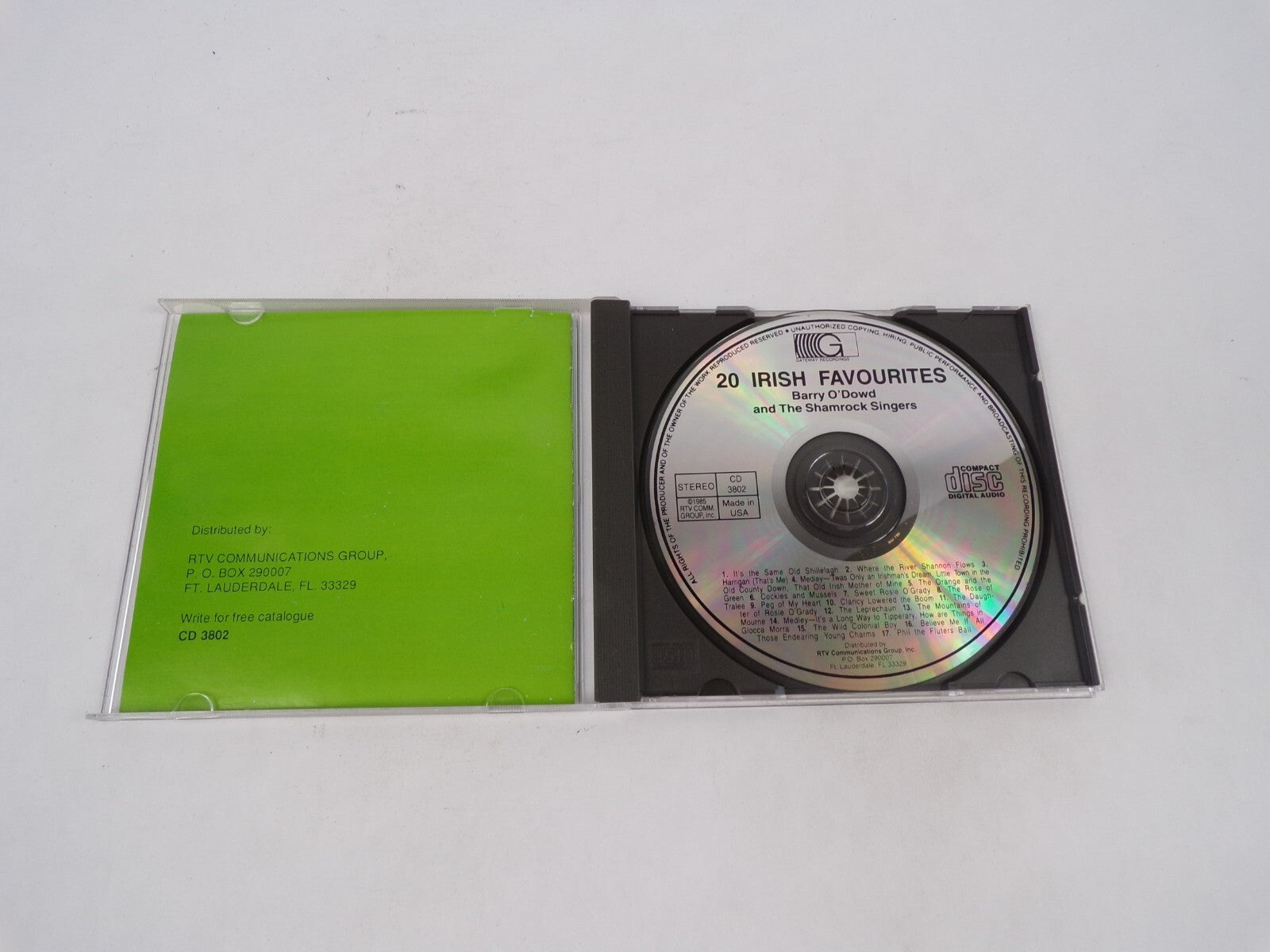 20 Irish Favourites Sing Along Including: The Orange & The Green Harrigan CD#70