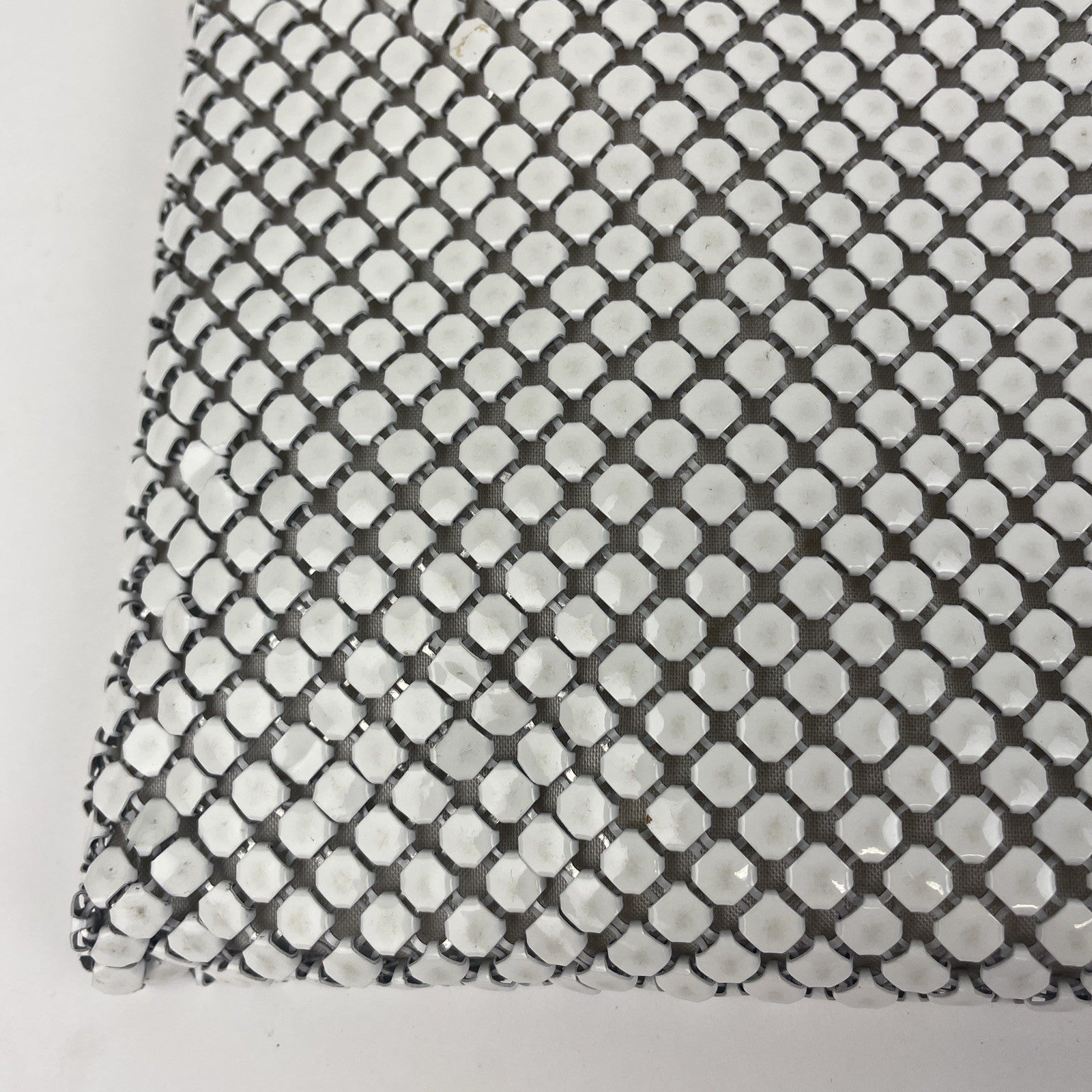 Vintage White Aluminum Metal Mesh Purse W/ Lucite Amber Handles Magnetic Closure