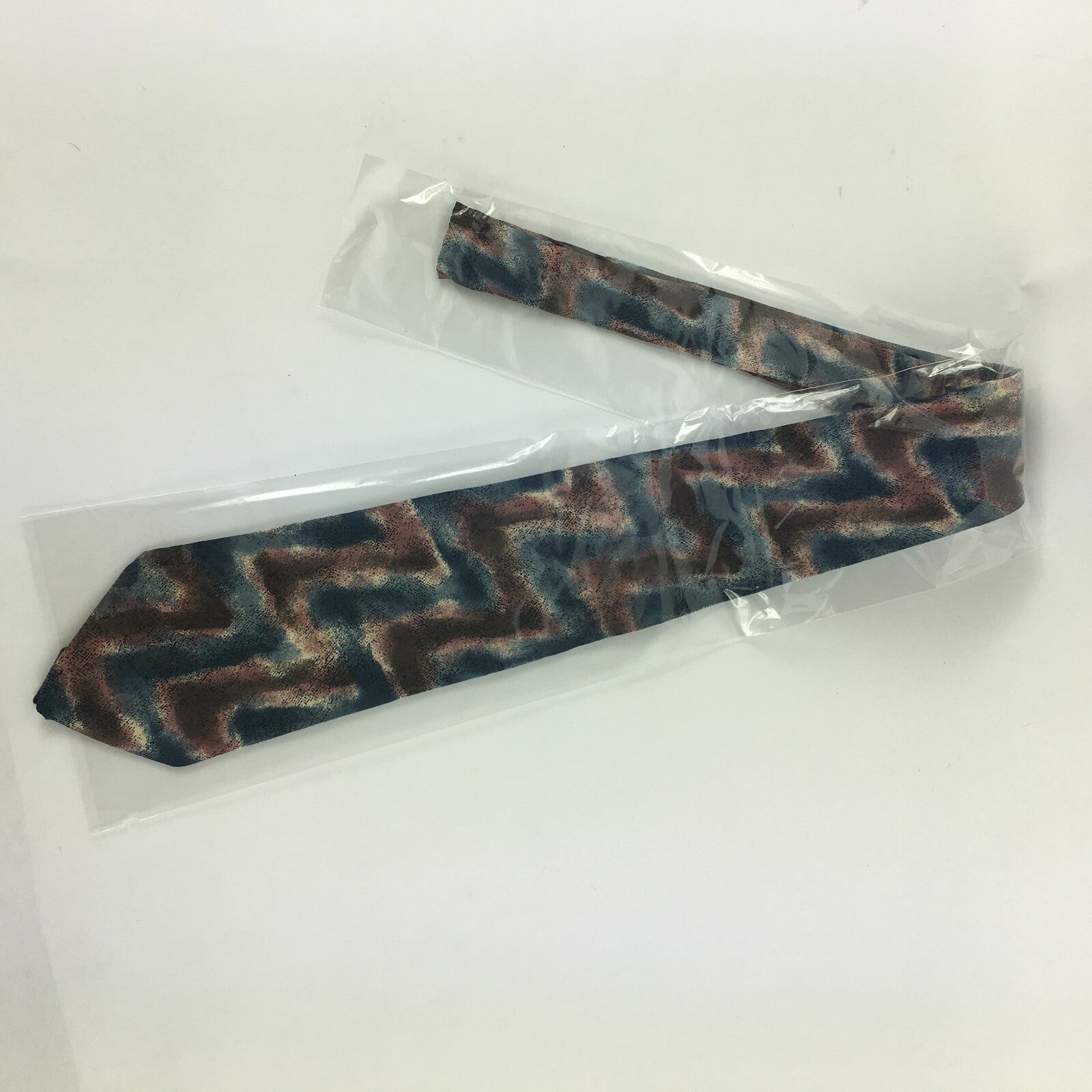 Genuine Georgio Salvi 100%Silk Handmade Stylish Formal/Casual Tie Multi Coloured