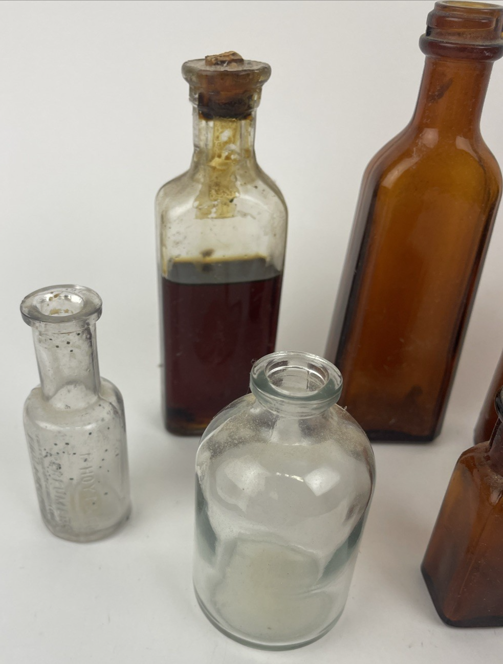 Antique & Vintage Apothecary Bottle Lot of 9 F Hoyte & Co Perfumers Philadelphia