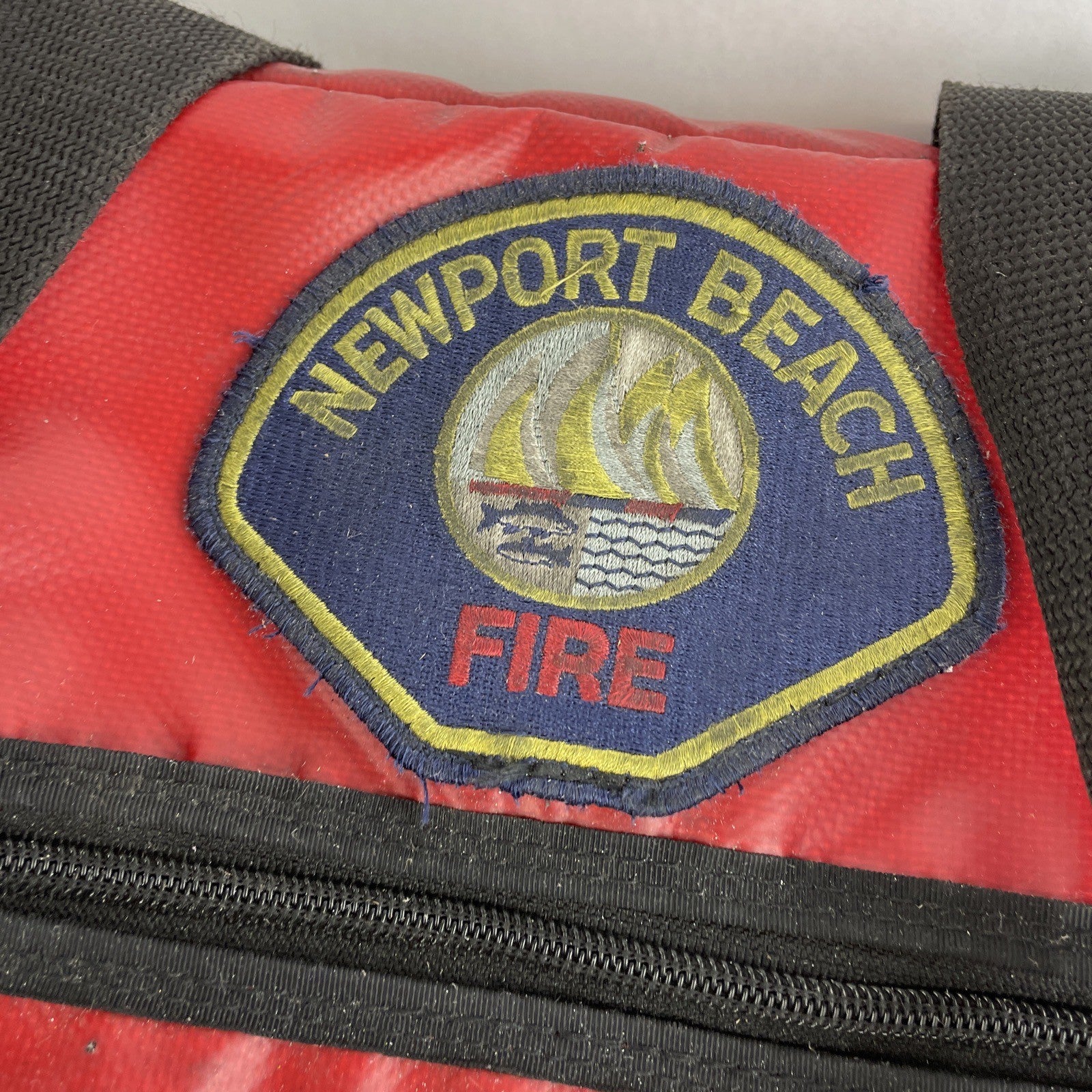 FIREFIGHTER Paramedic Equipment Padded Duffel Bag NEWPORT BEACH FIRE DEPT.  RARE