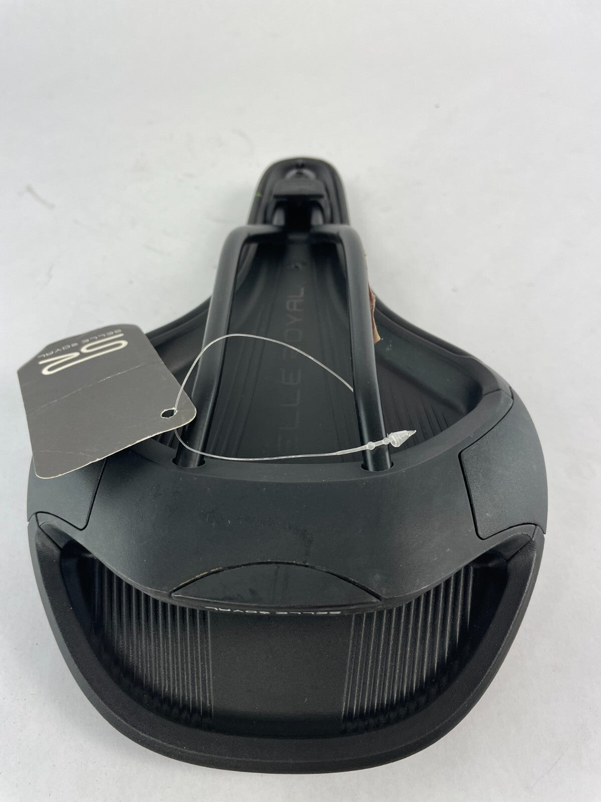 Selle Royal Explora Athletic black ergonomic bicycle saddle for road hybrid commuter and fitness cycling