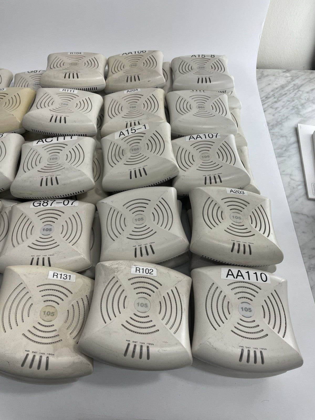Lot of 43 Aruba AP-105 Ethernet 10/100/1000Base-T Wireless Access Point