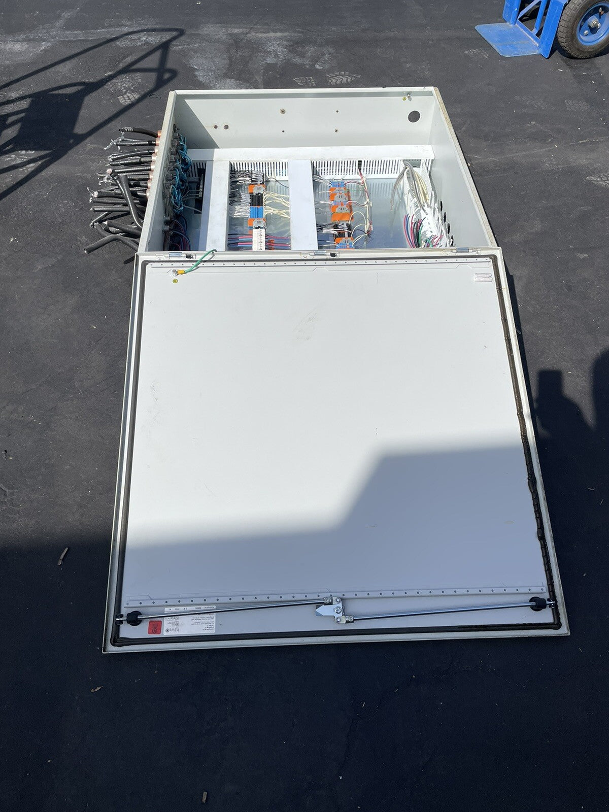 HAWA ENCLOSURE ELECTRIC CONTROL PANEL SWITCH CABINET E90604 TYPE 1 & 12