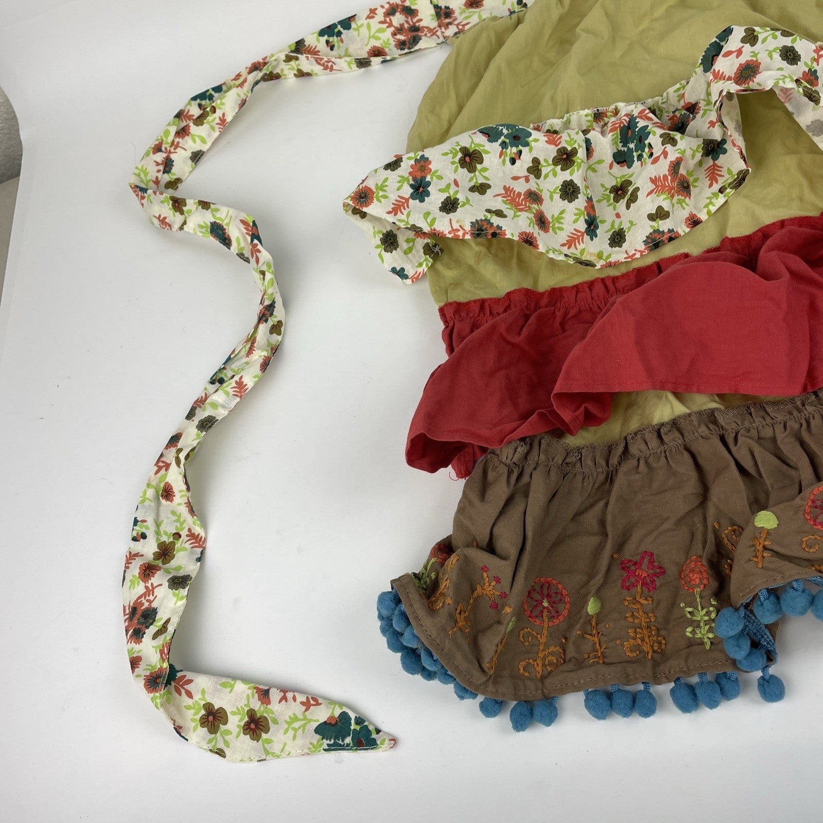 Natural Life - Bohemian Pom Pom Sequin Embroidered Waitress Server Fashion Apron