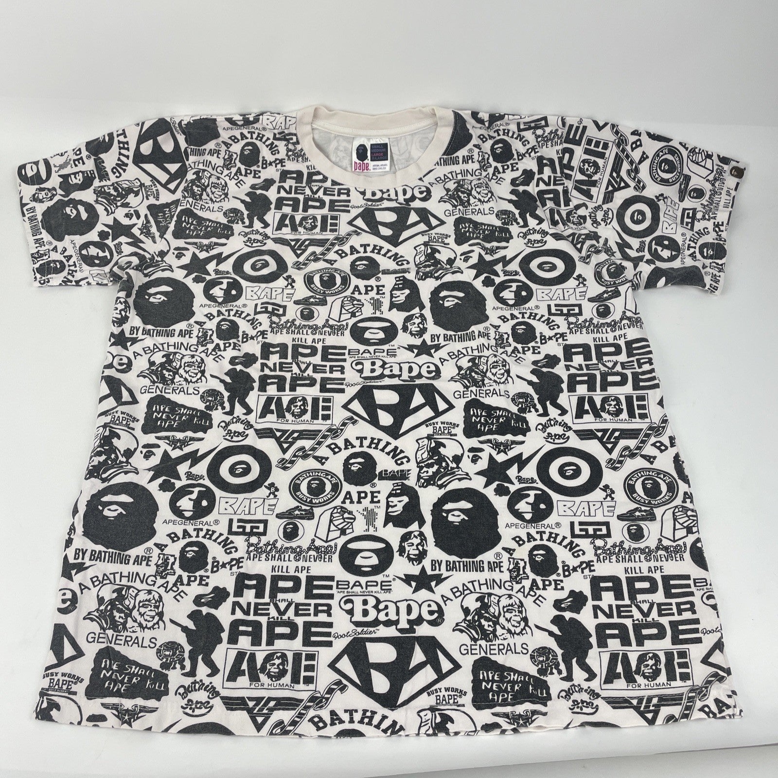 A Bathing Ape BAPE Men's All Over Graphic Logo Crew Neck Short Sleeve T-Shirt L