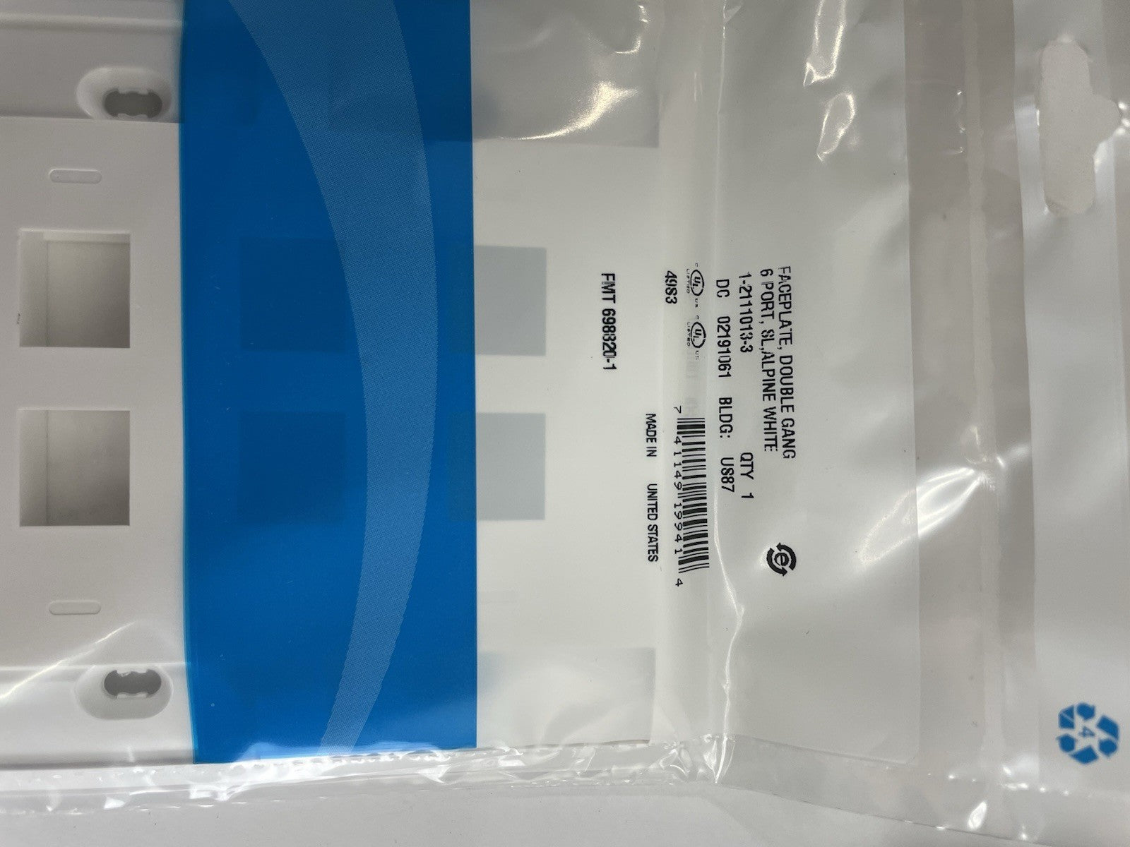 LOT OF 10 COMMSCOPE Faceplate Kit  2-gang 6 port  white 1-2111013-3