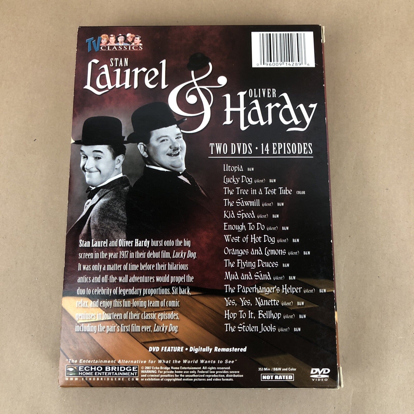 TV Classics Laurel & Hardy DVD Vol. 1 & 2   14 Episode  2-Disc Set - Mint Cond.