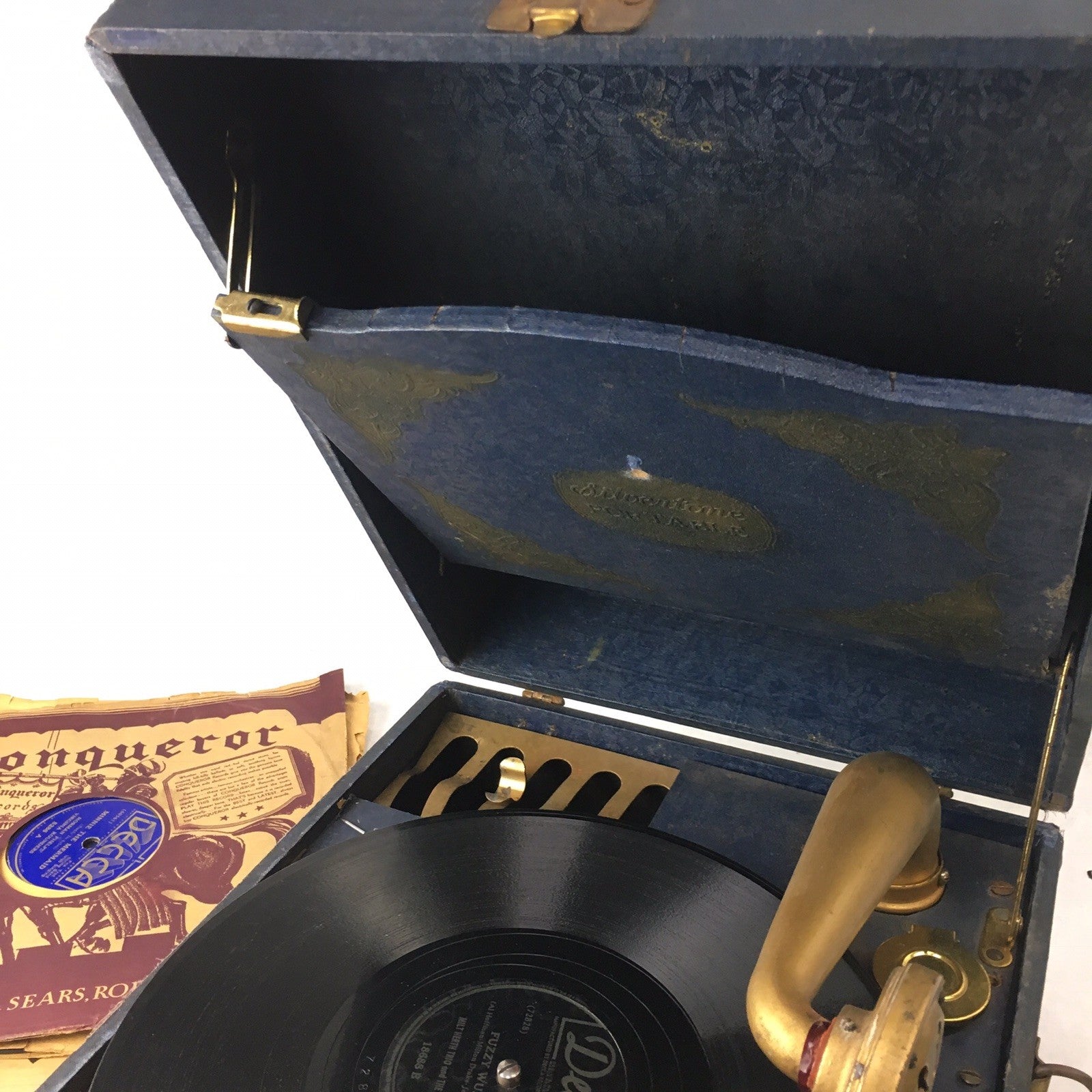 Antique SILVERTONE PORTABLE GRAMMOPHONE PHONOGRAPH