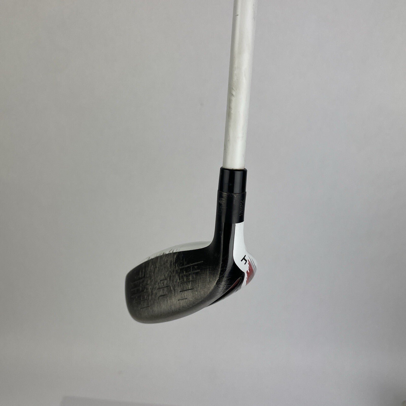 TaylorMade AeroBurner 4 hybrid 22 degree with Matrix Speed Rul-Z 70 stiff shaft