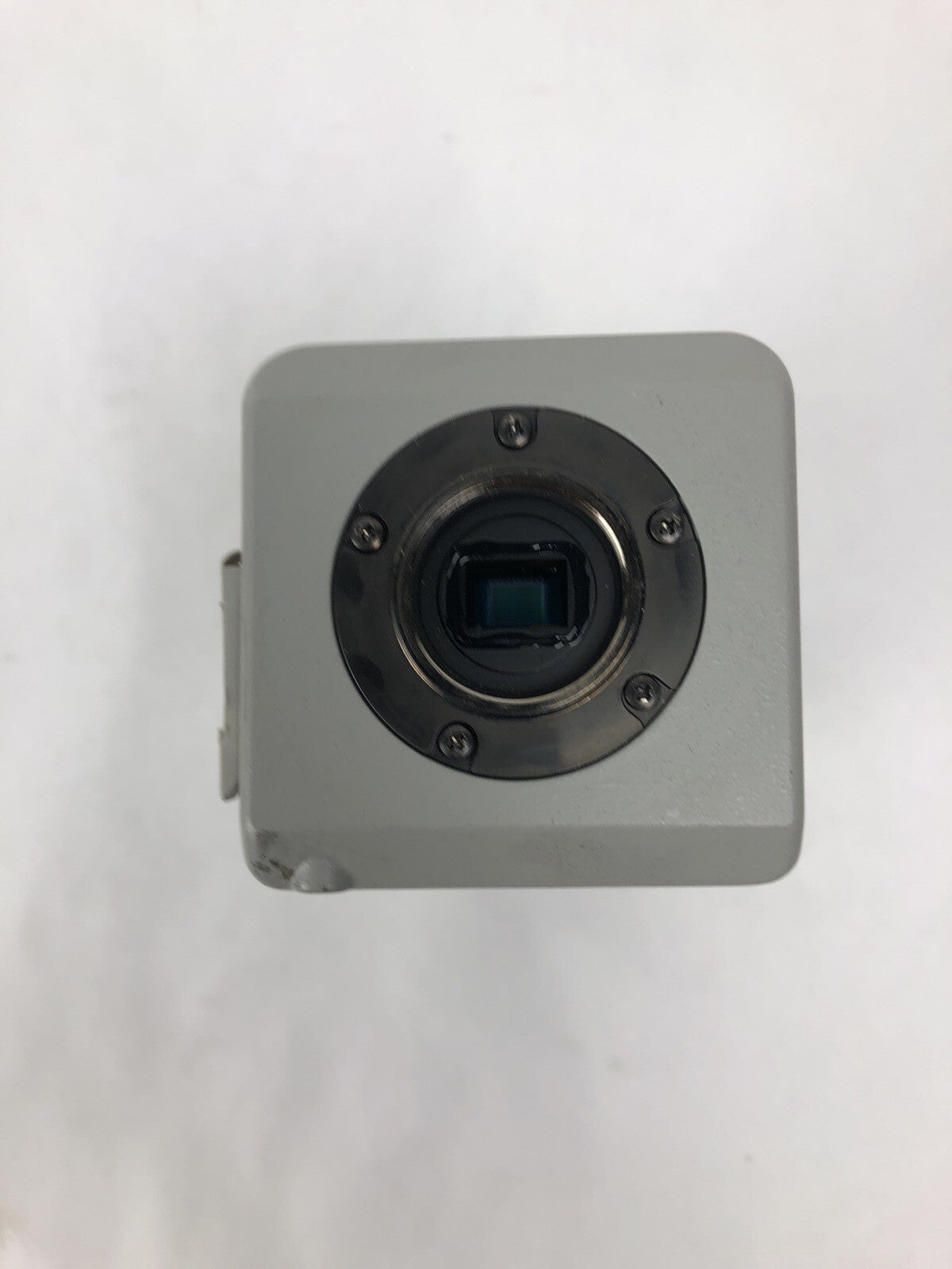 HITACHI DENSHI , LTD HV-C20 U 3CCD COLOR CAMERA