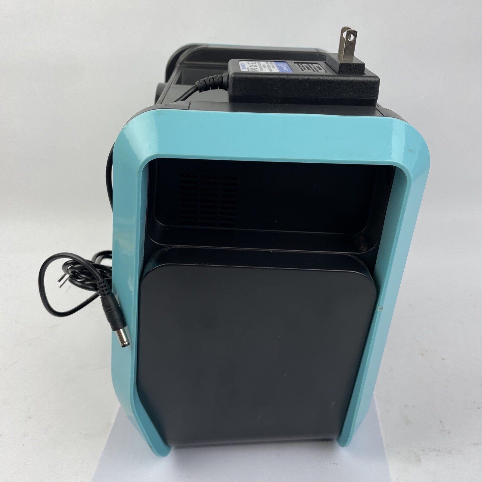 RCA Projector - Portable Entertainment System RP J065- Baby Blue - LOOK