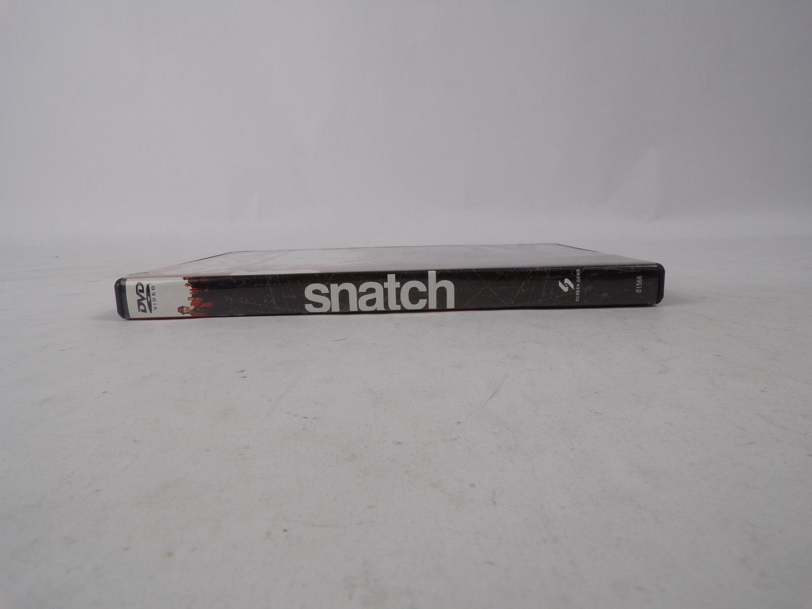 Snatch "A Rock-'em Sock- 'em Caper With Energy To Spare." Benicid Del DVD Movies