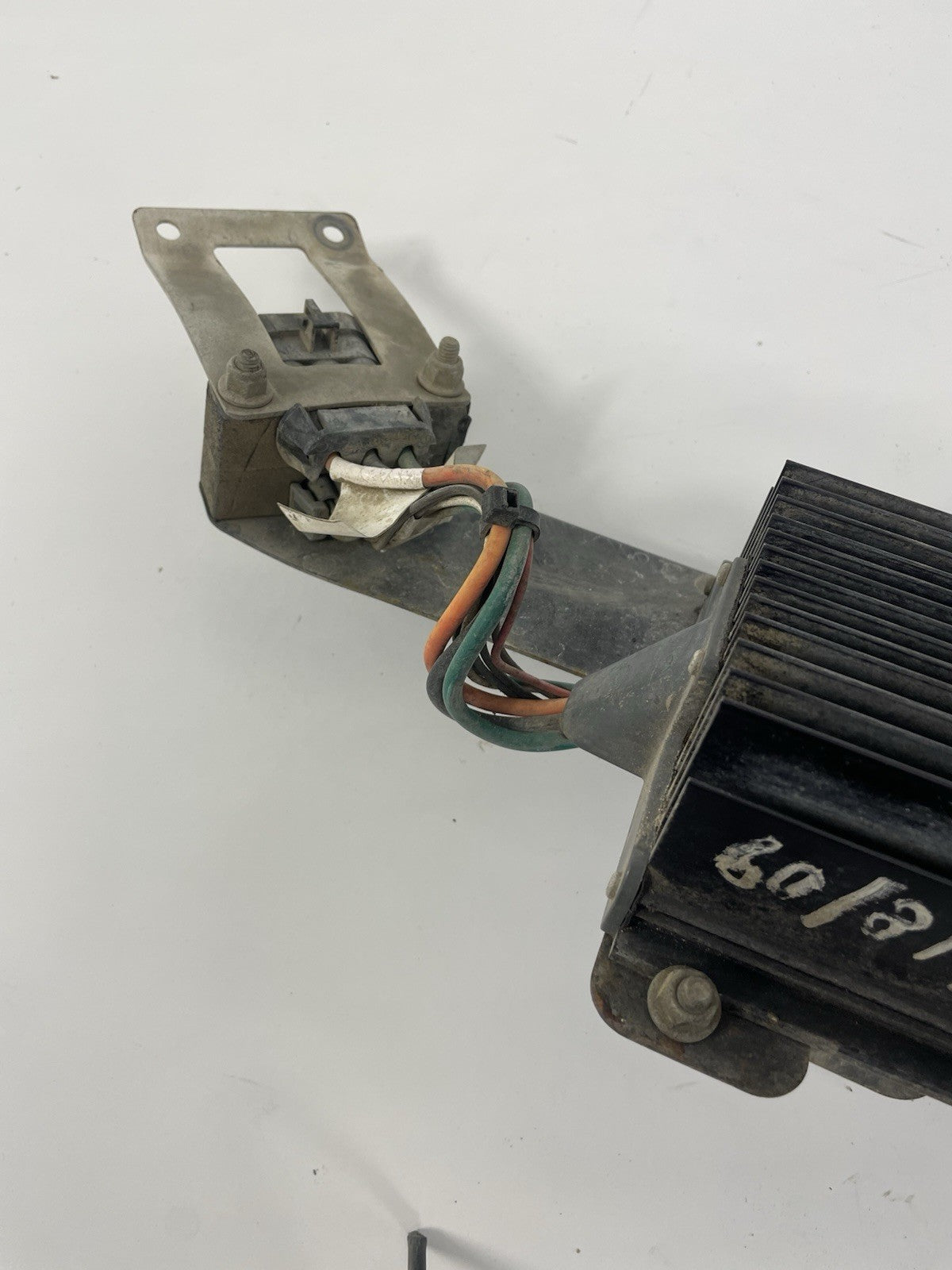 John Deere TCA18602 Control Assembly With Bracket