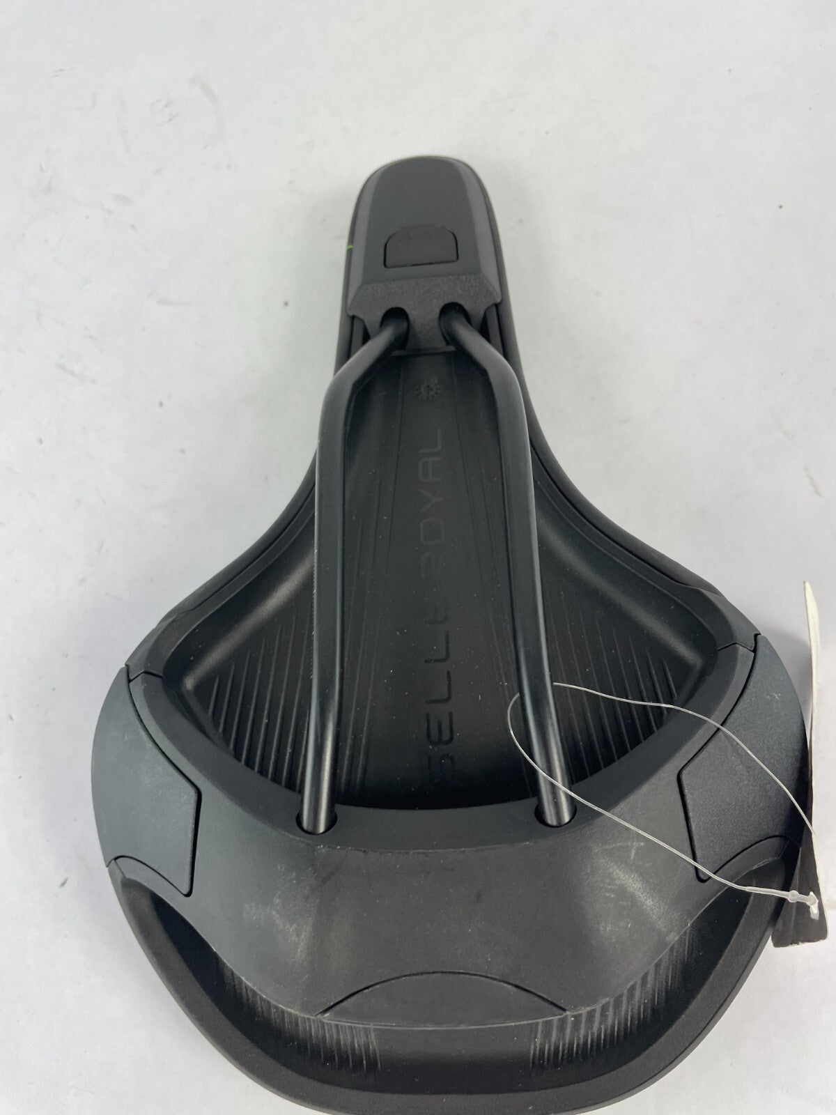Selle Royal Explora Athletic black comfortable ergonomic bicycle saddle for road hybrid and commuter bikes