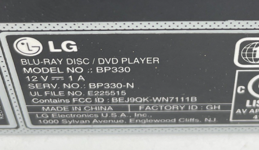 LG Blu-Ray Disc / DVD Player BP330 - Tested & Working (Power Supply Included)