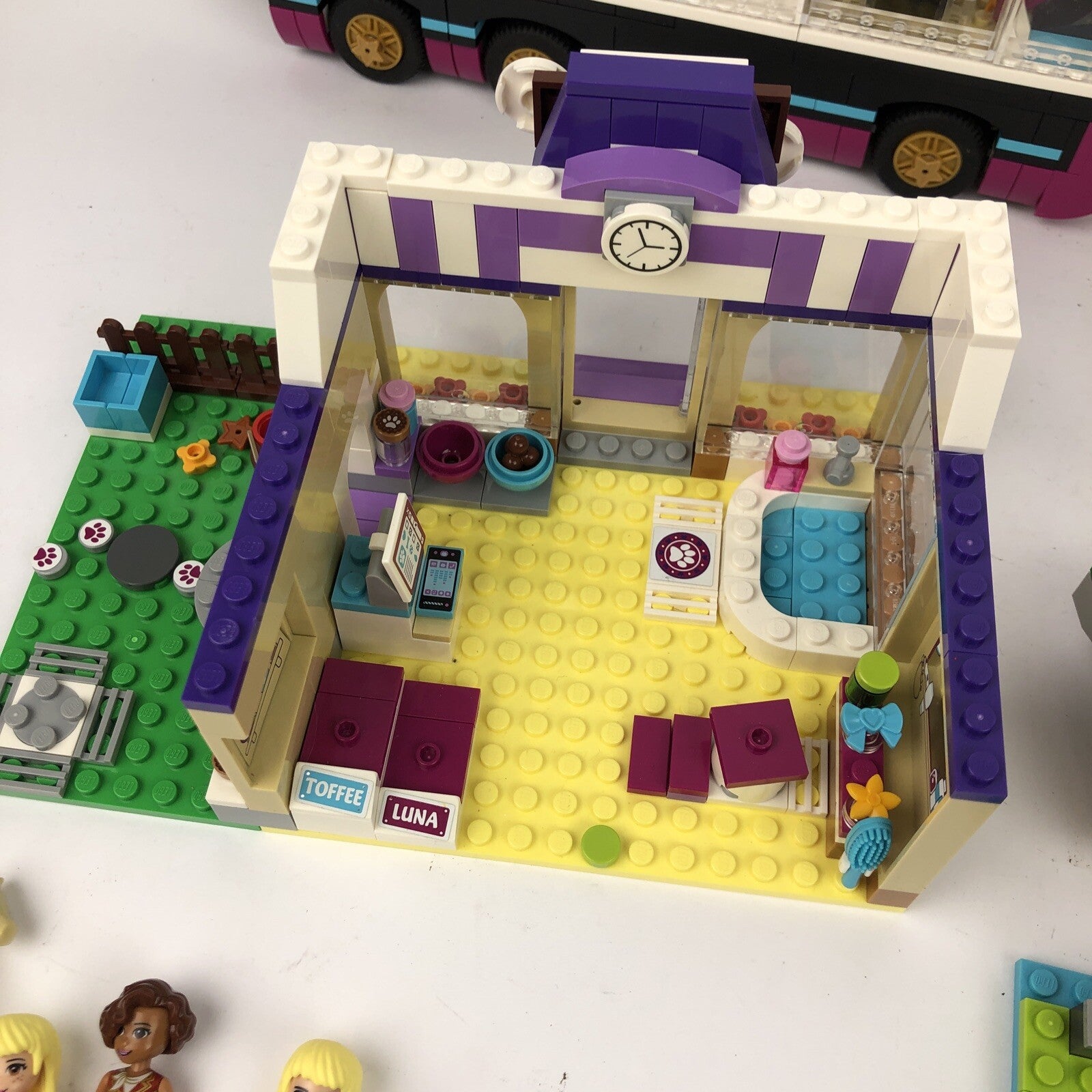 Lot of Lego Friends 41106 Pop Star Tour Bus Boat House Assorted Figures ++ LOOK