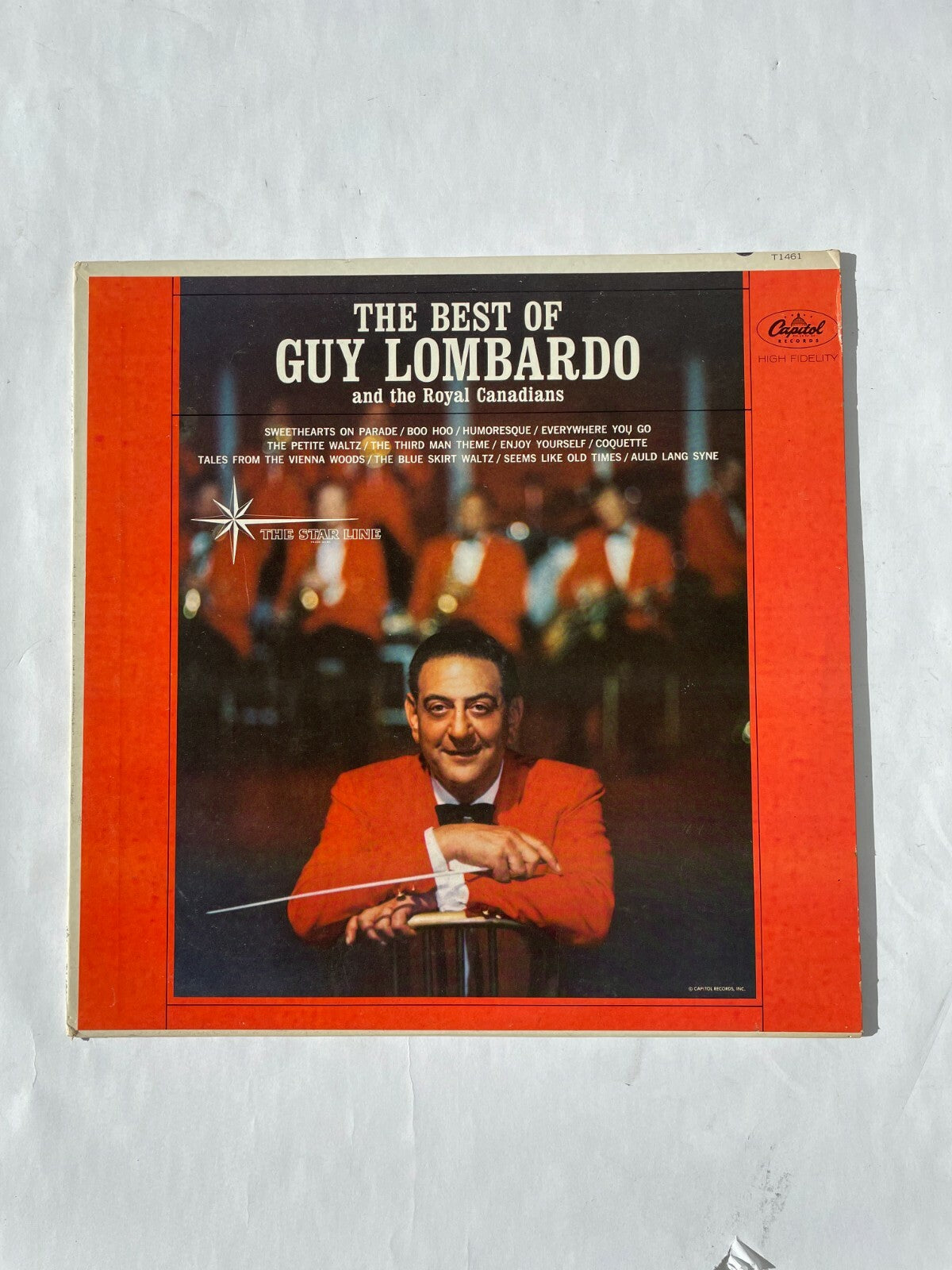 The Best Of Guy Lombardo and the Royal Canadians Vinyl Record Q10