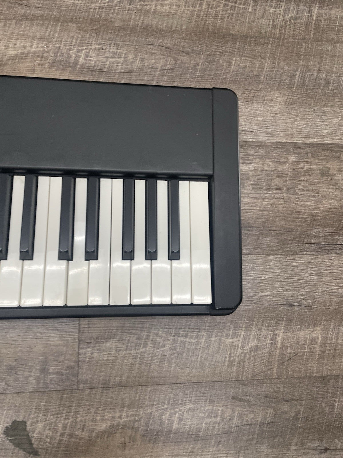 YAMAHA P-80 Electronic Piano Keyboard 88 key Black UNTESTED