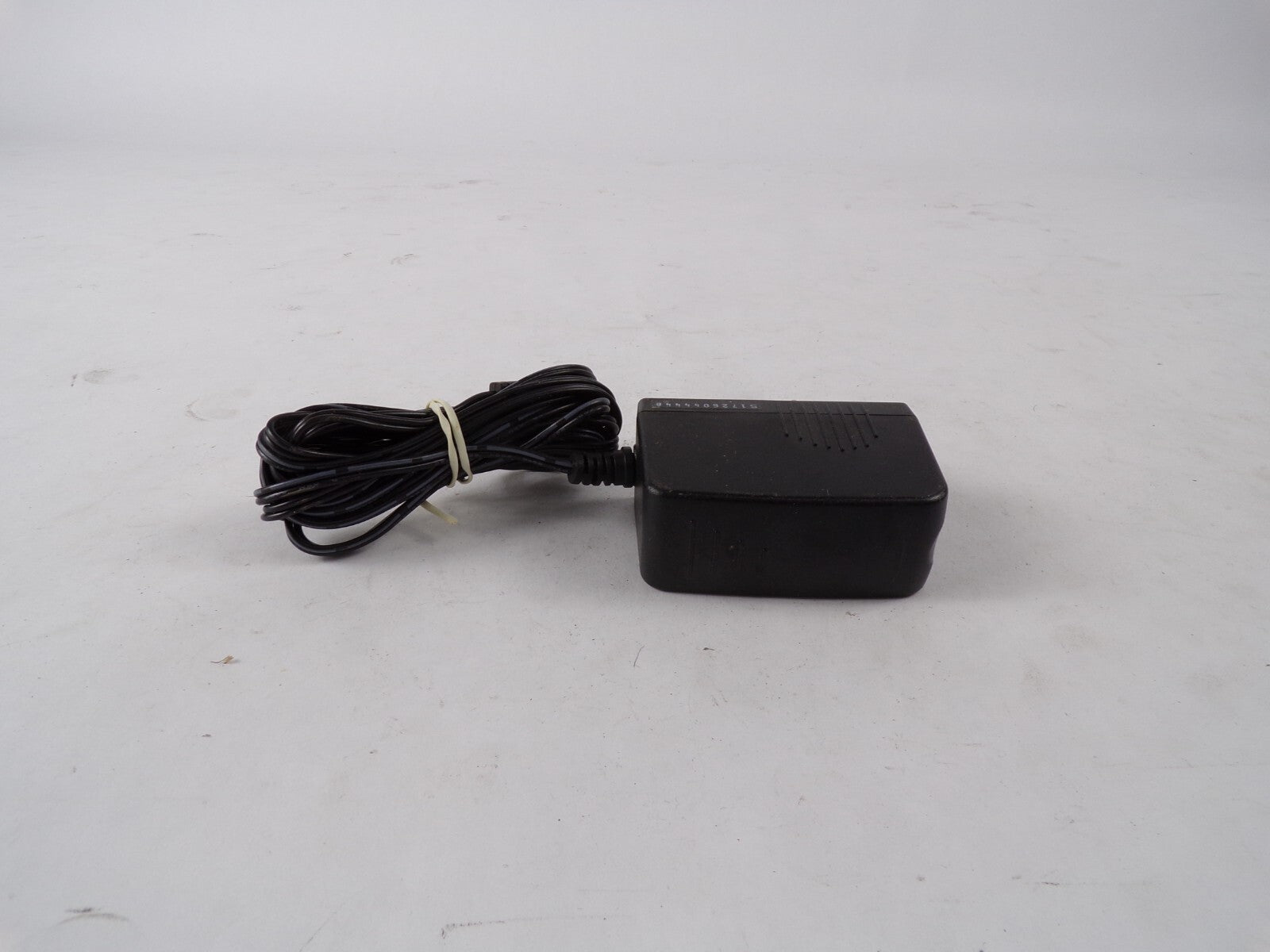 Genuine Aoem AD5018C Output 5 V 900mA  Power Supply Adapter A55