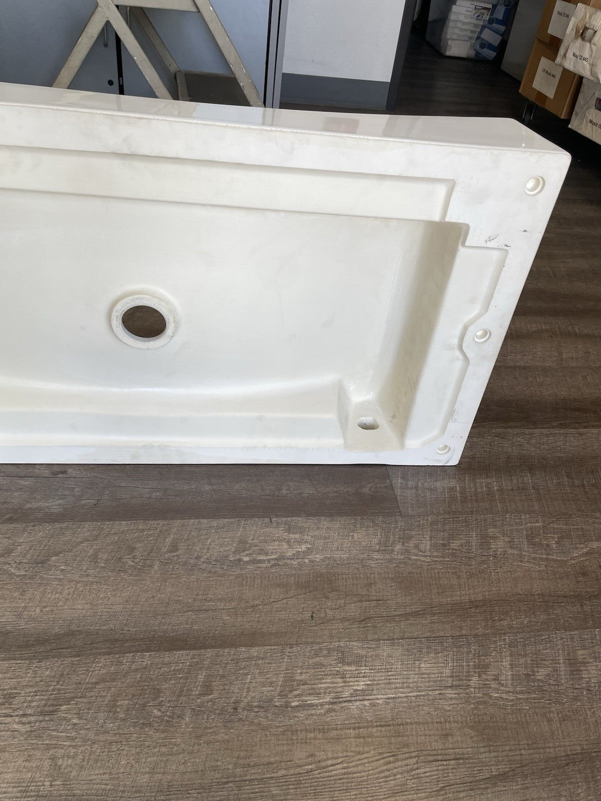 Scarabeo 8038 Tsunami 90 Rectangular Ceramic Wall Mounted Vessel Sink White