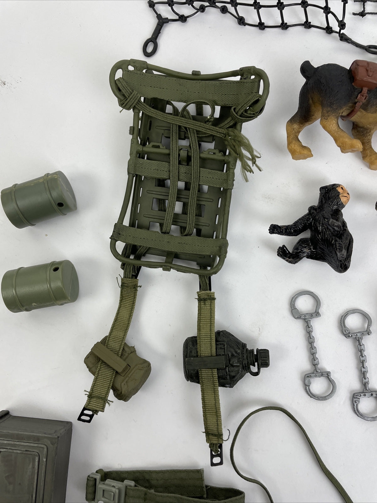 Lot Of GI JOE RIFLE Dog Shovel Gas Mask++  - FOR 12" ACTION FIGURE 1/6 SCALE 1:6