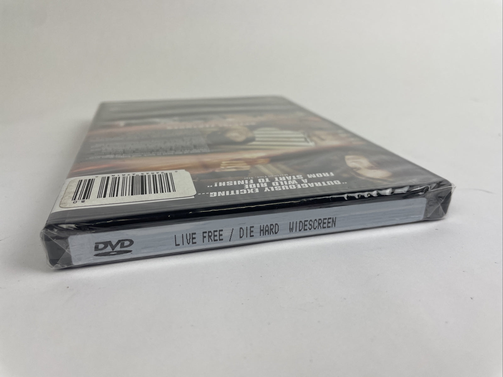 " Live Free or Die Hard " (DVD, 2007, Widescreen, Unrated) Bruce Willis NEW