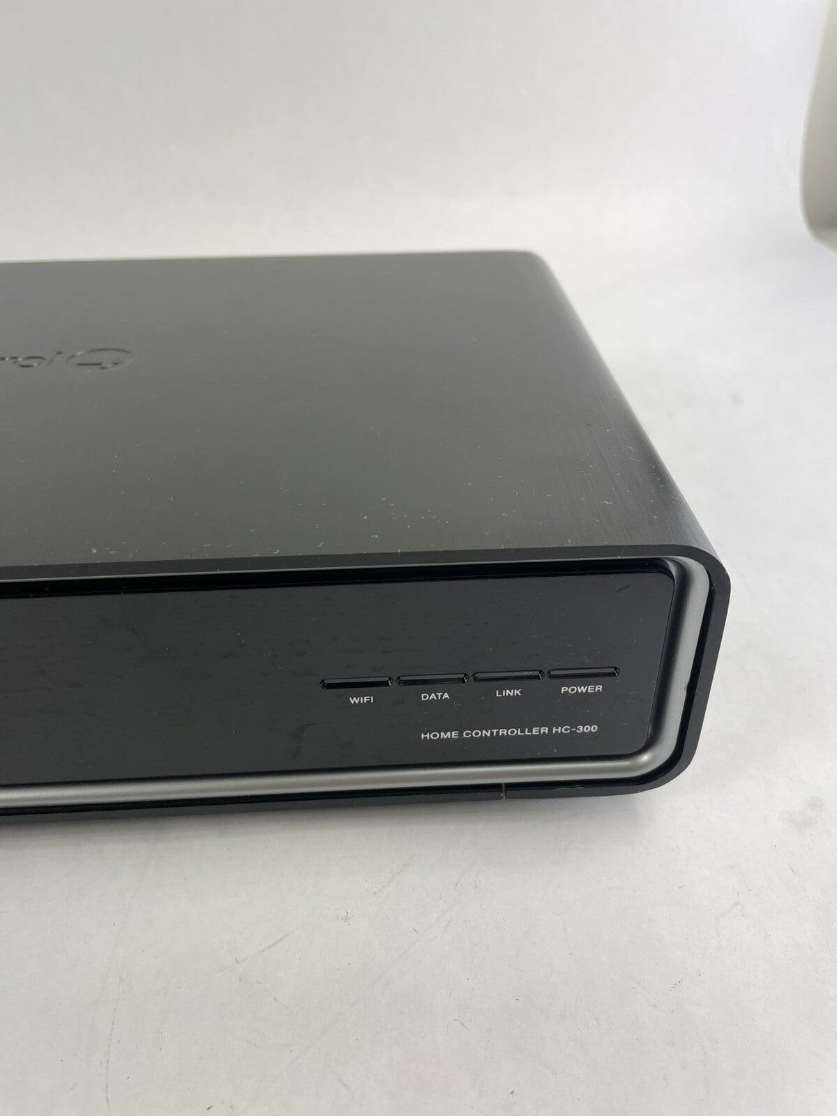 Control 4 HC-300 Home Theater Automation Controller C4-HC300C-E-B