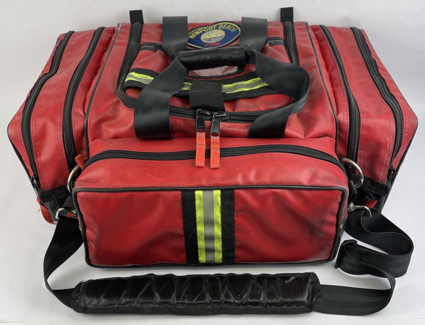 FIREFIGHTER Paramedic Equipment Padded Duffel Bag NEWPORT BEACH FIRE DEPARTMENT