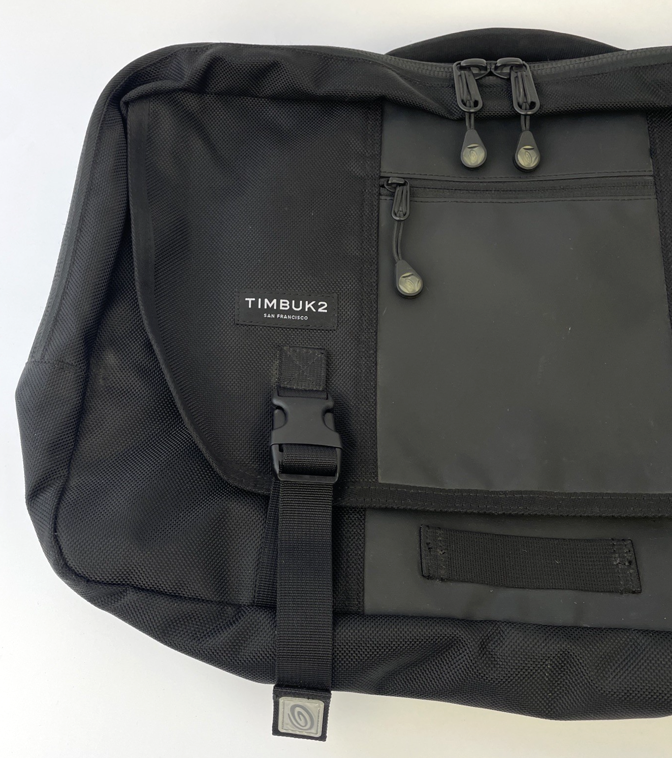 Timbuk2  x DELL " Stuck In The M Middle With You " Messenger Bag Black Laptop