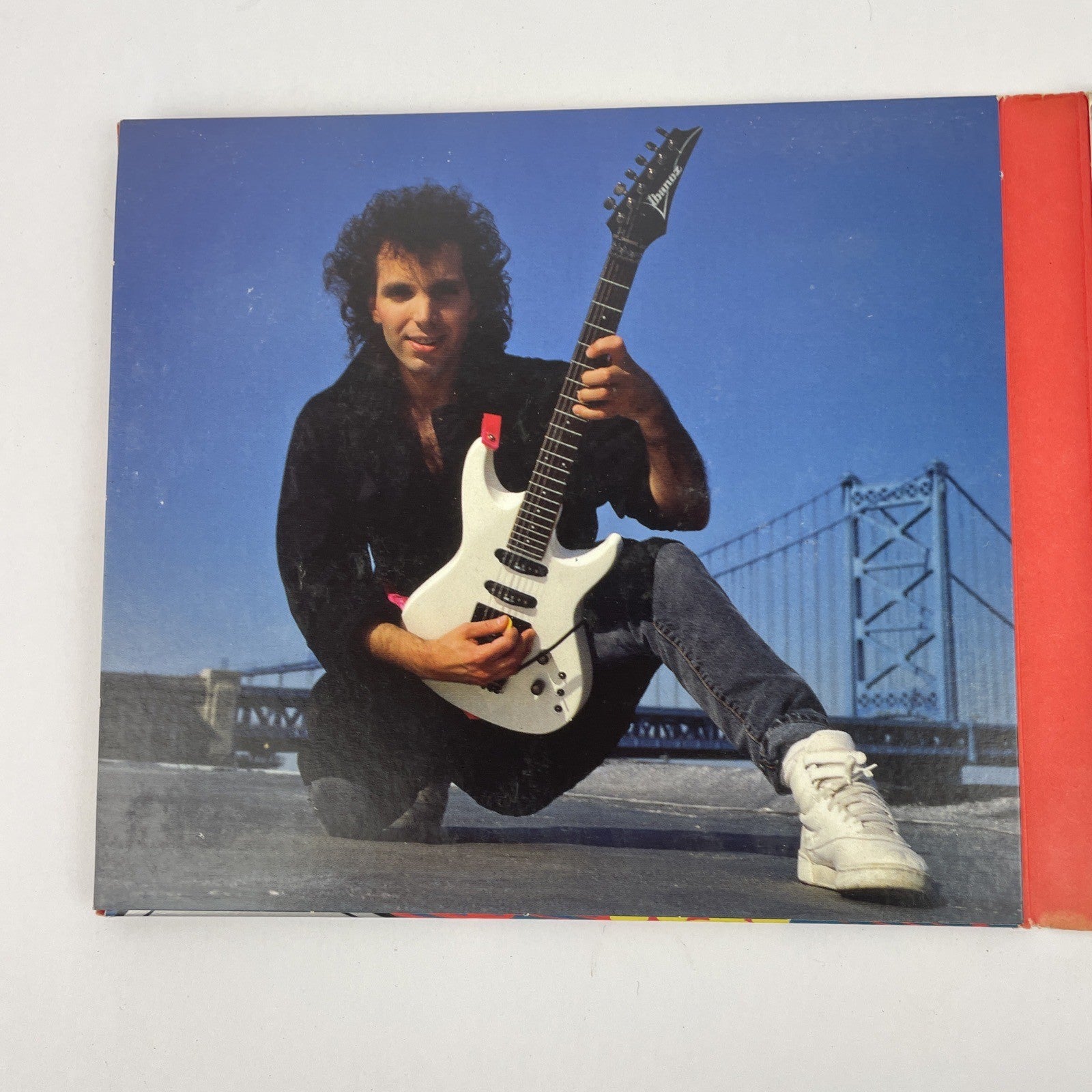 JOE SATRIANI - SURFING WITH THE ALIEN CD w  SIGNED Book Insert no DVD         #1