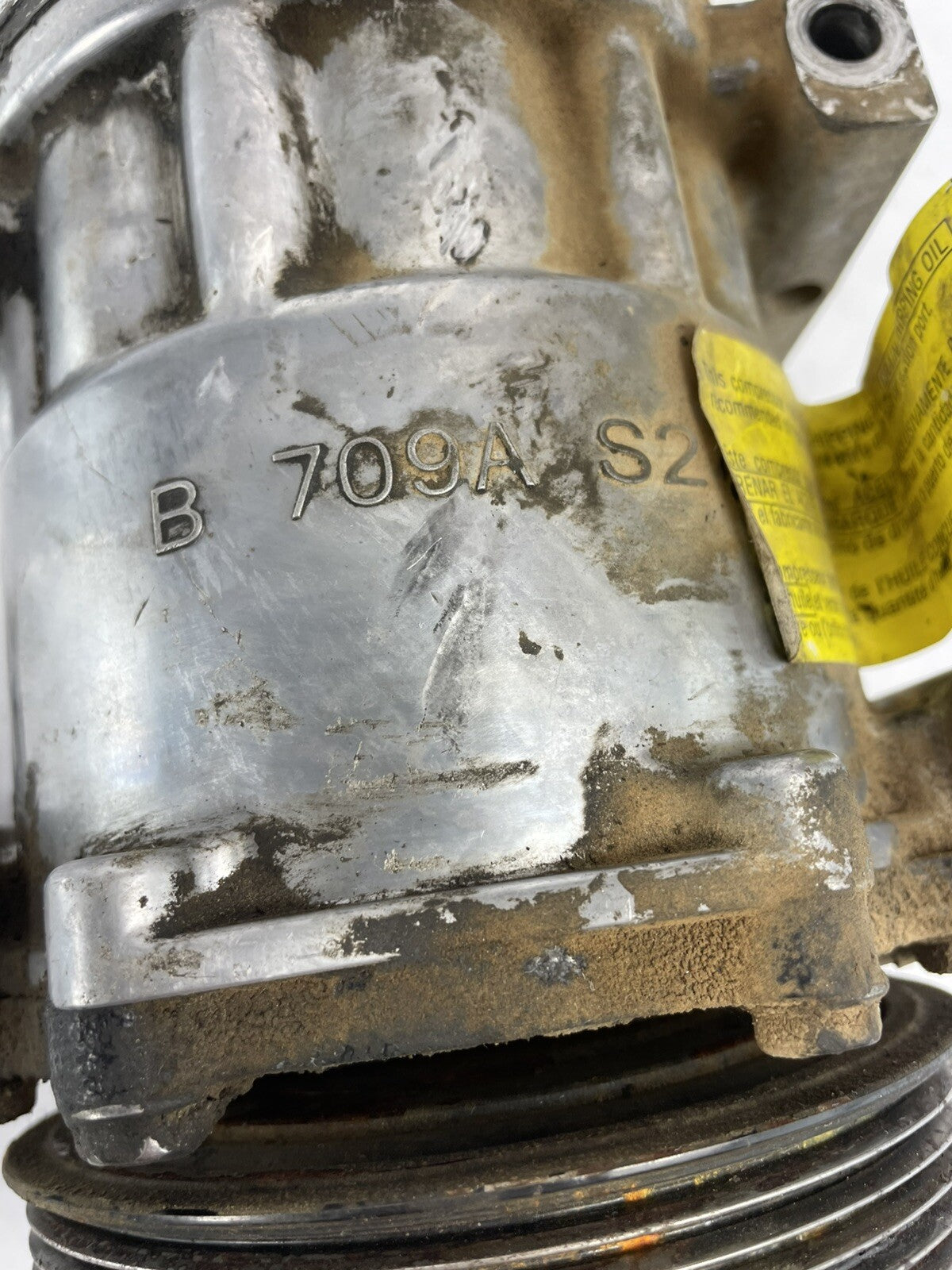 OEM A/C compressor Dodge Ram 2500 Cummins 12V B709AS2